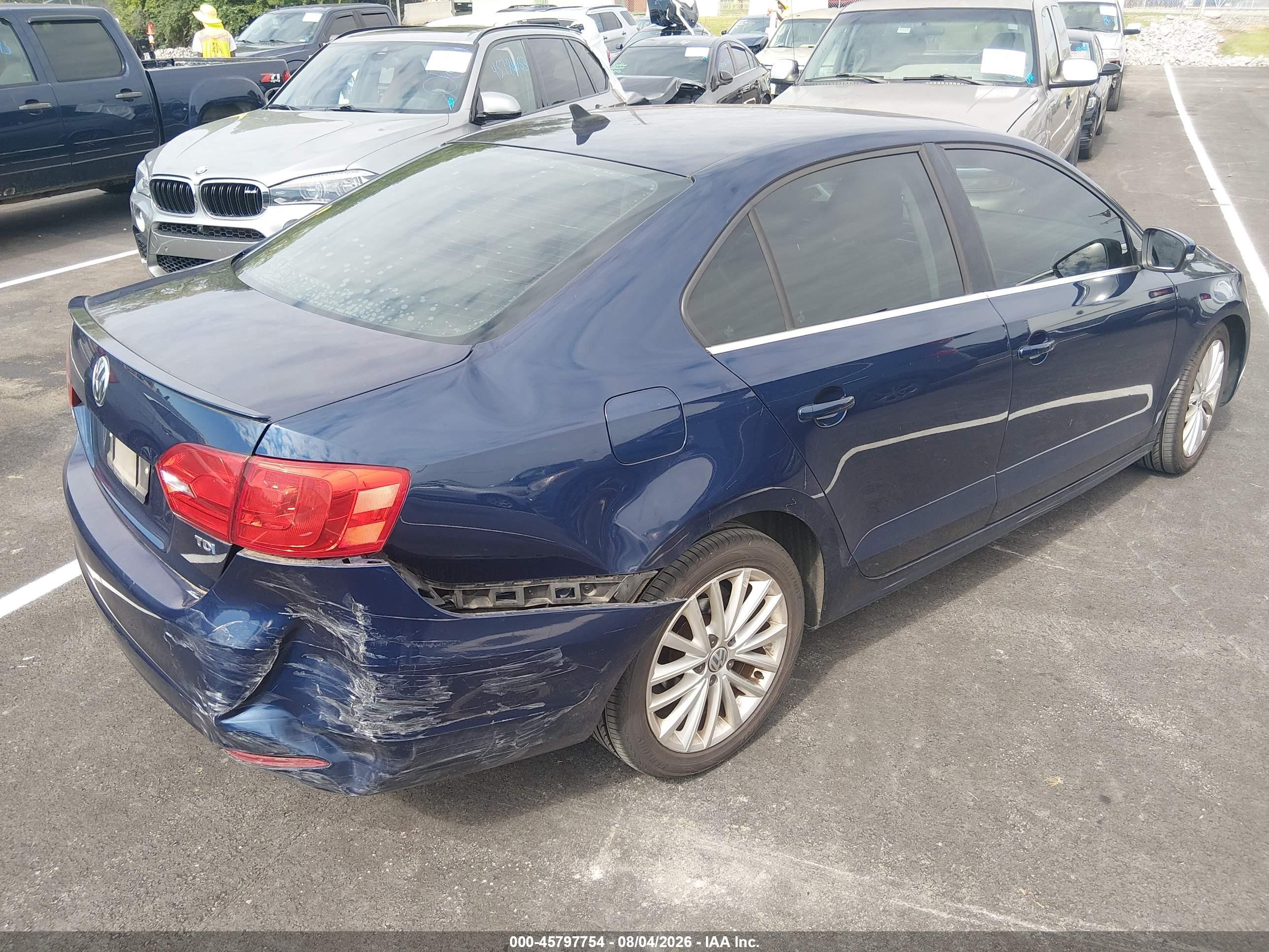 2014 Volkswagen Jetta 2.0l Tdi Blue vin: 3VWLL7AJ9EM394071