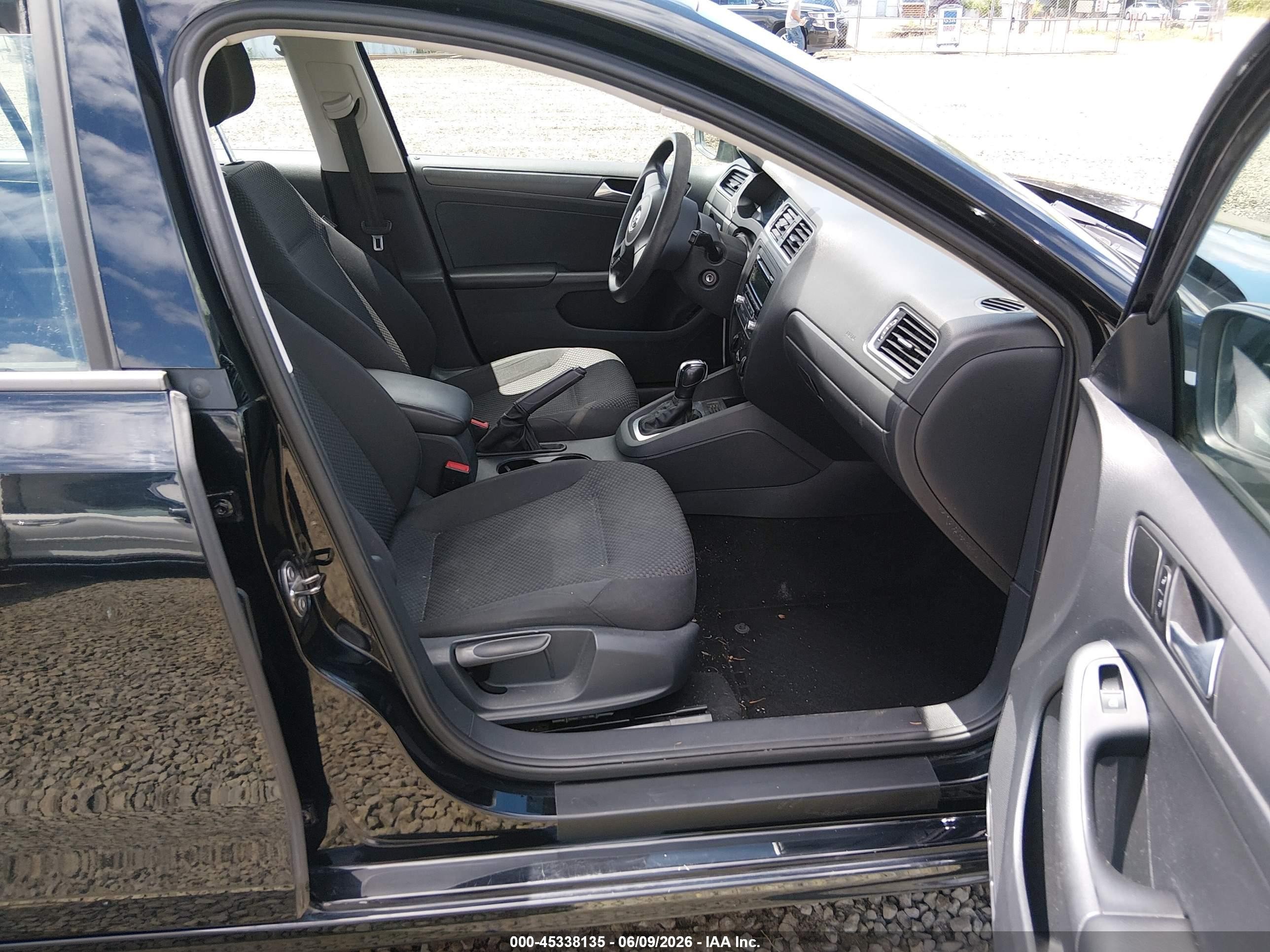 2014 Volkswagen Jetta 2.0l Tdi Value Edition Черный vin: 3VWLL7AJ9EM445553