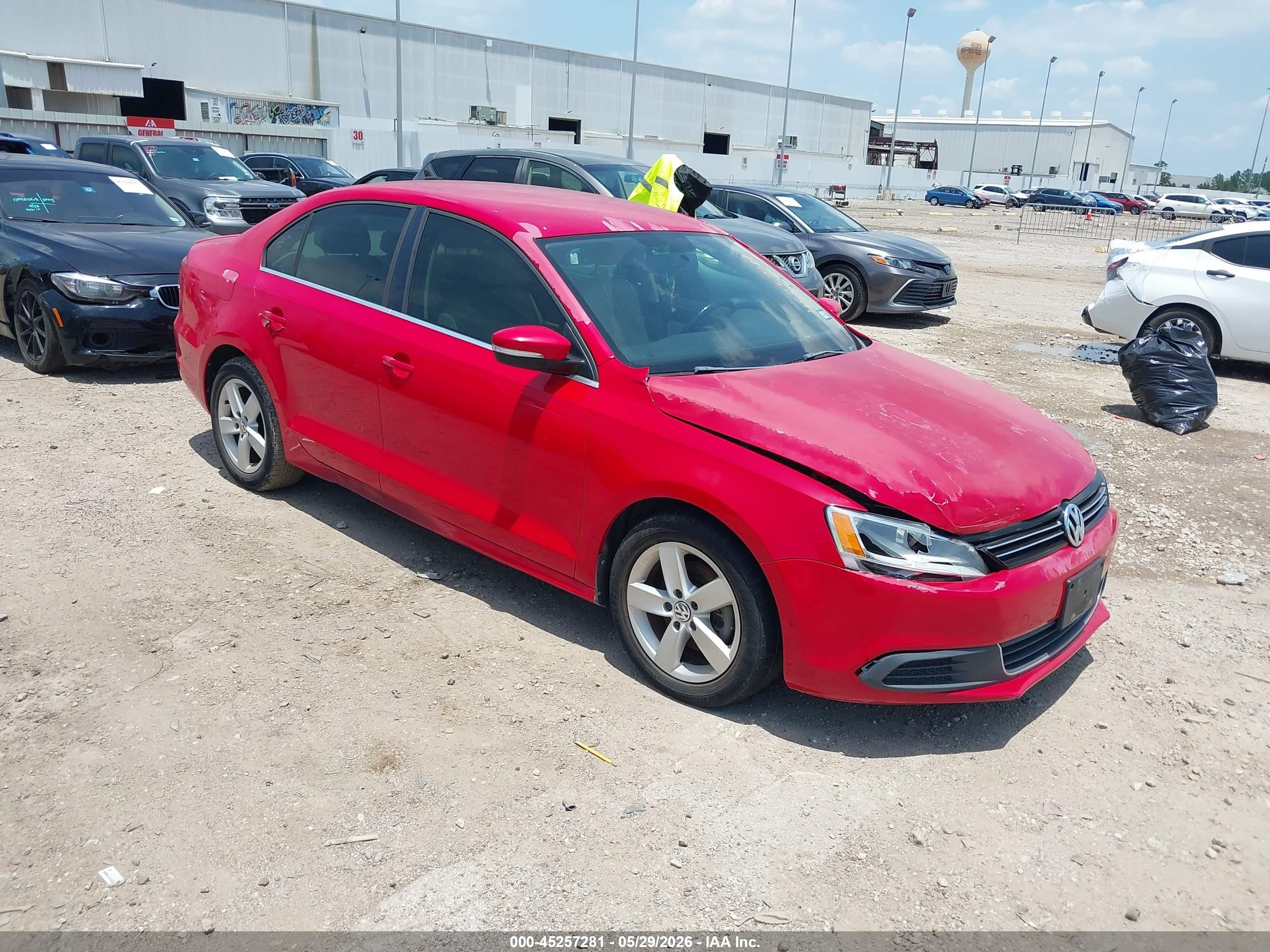 3VWLL7AJXDM364009