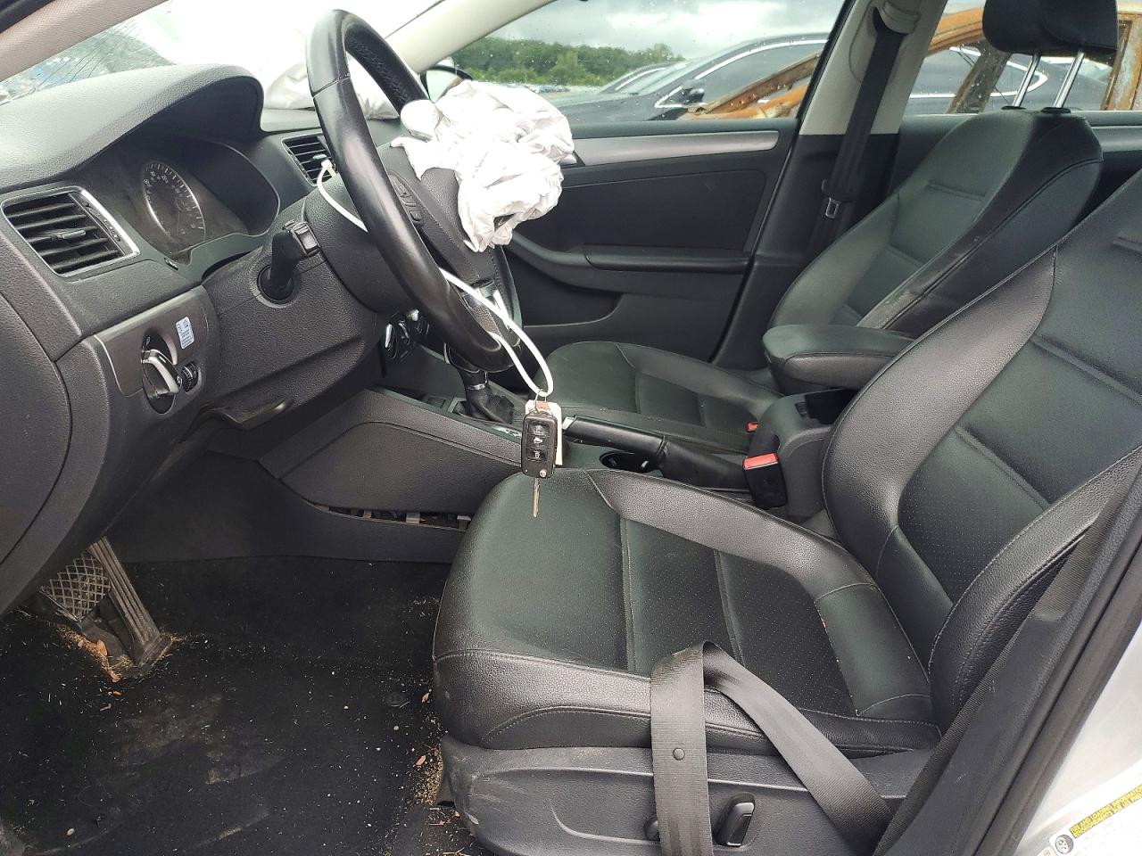 2013 Volkswagen Jetta Tdi Silver vin: 3VWLL7AJXDM393042