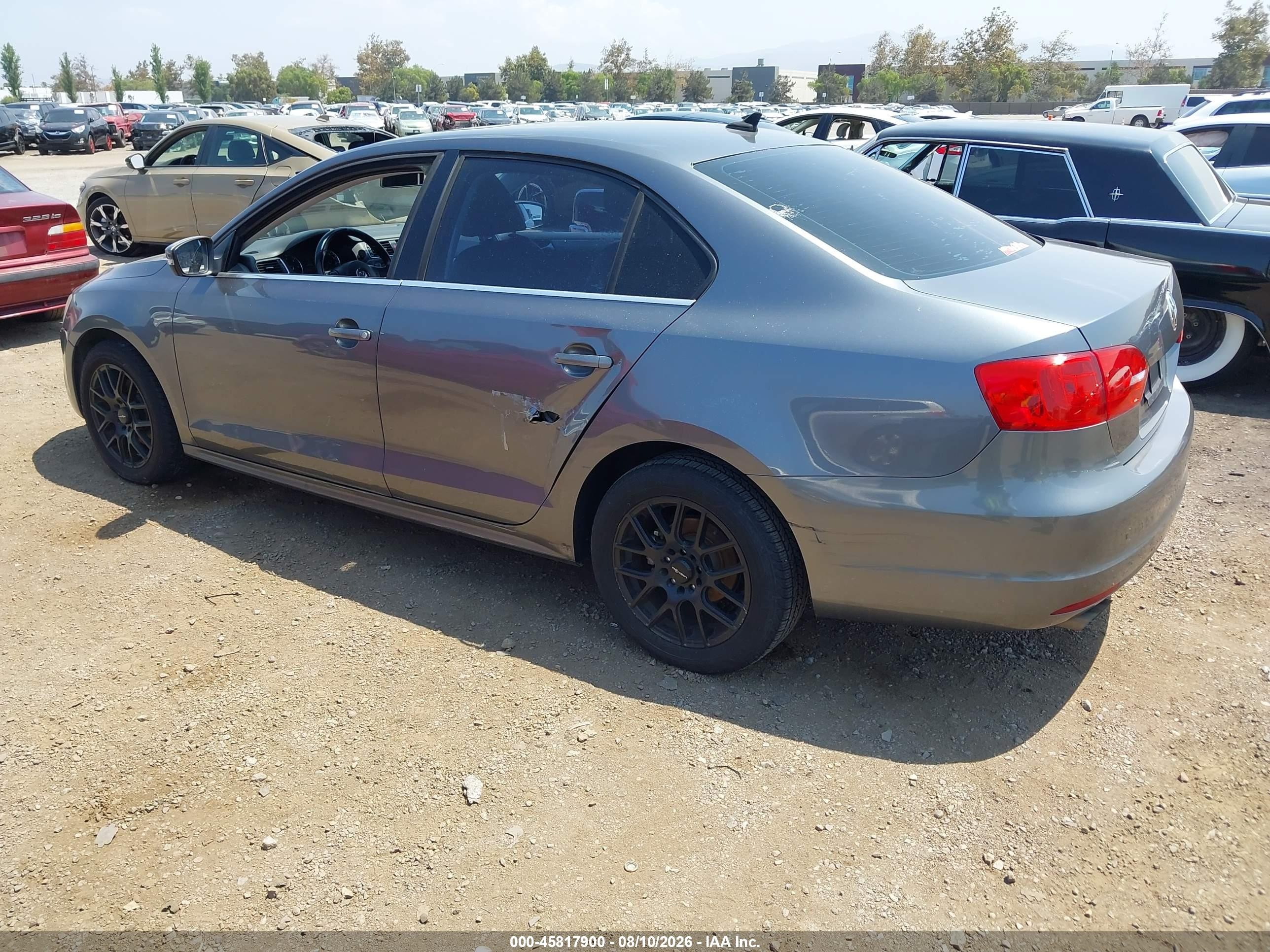 2013 Volkswagen Jetta 2.0l Tdi Gray vin: 3VWLL7AJXDM426427