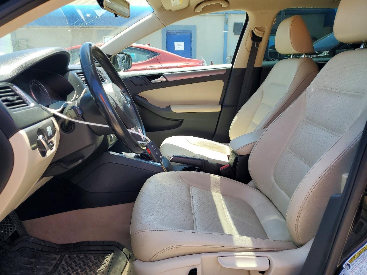 2014 Volkswagen Jetta Tdi Black vin: 3VWLL7AJXEM404574