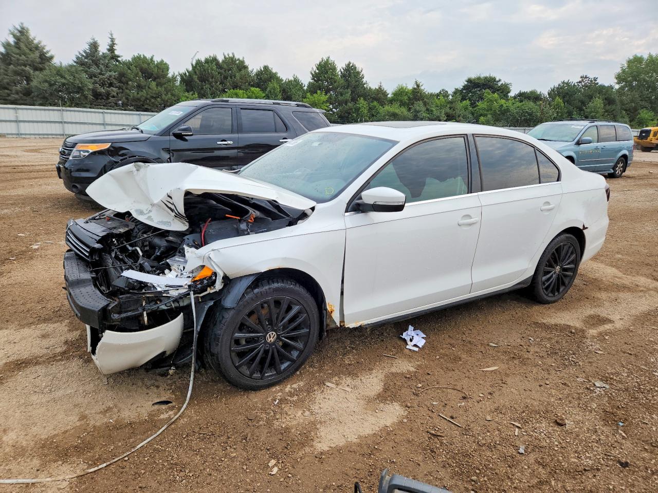3VWLP7AJ1CM327272