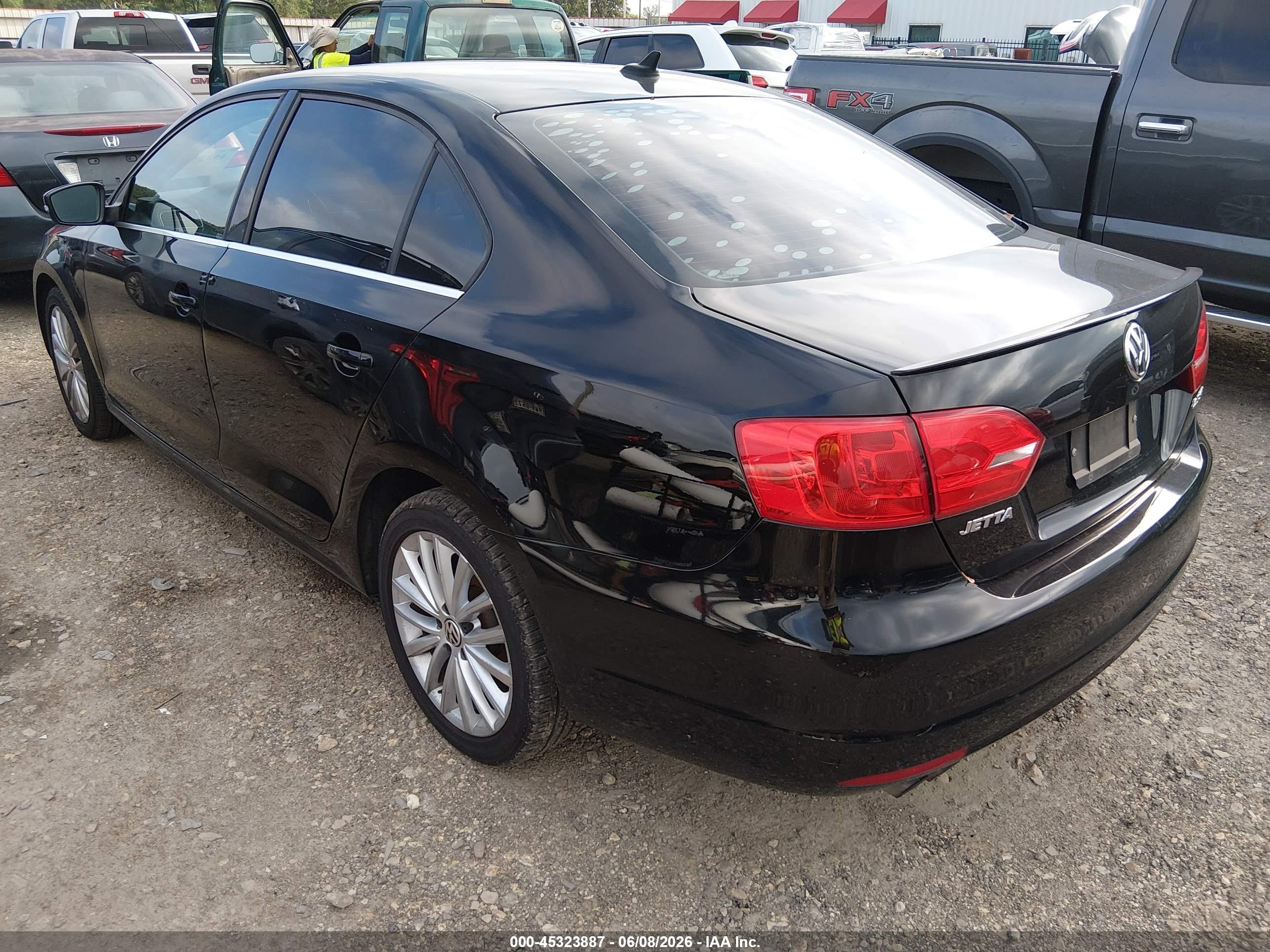 2013 Volkswagen Jetta 2.5l Sel Черный vin: 3VWLP7AJ1DM360063