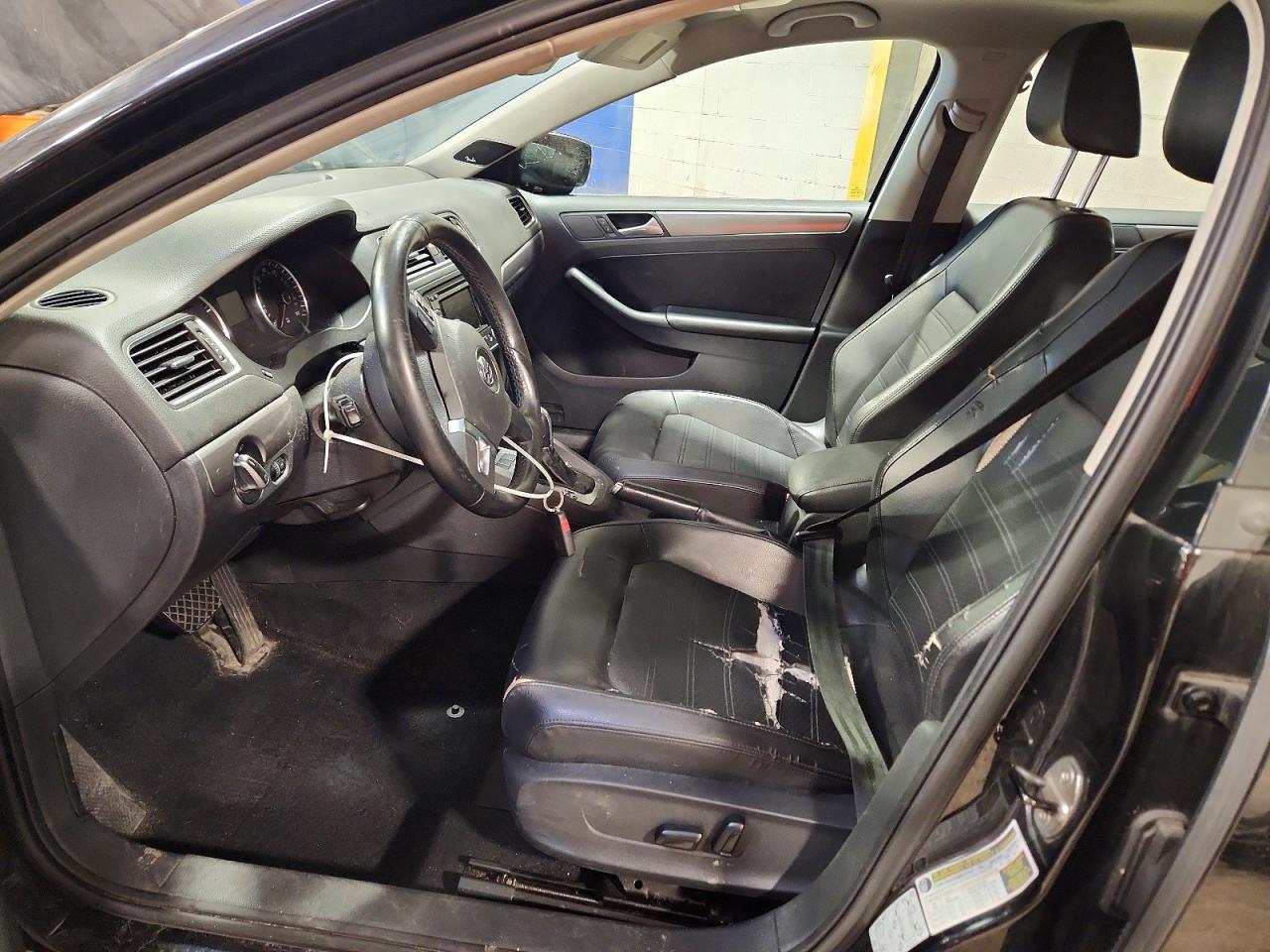 2013 Volkswagen Jetta Sel Черный vin: 3VWLP7AJ1DM413425