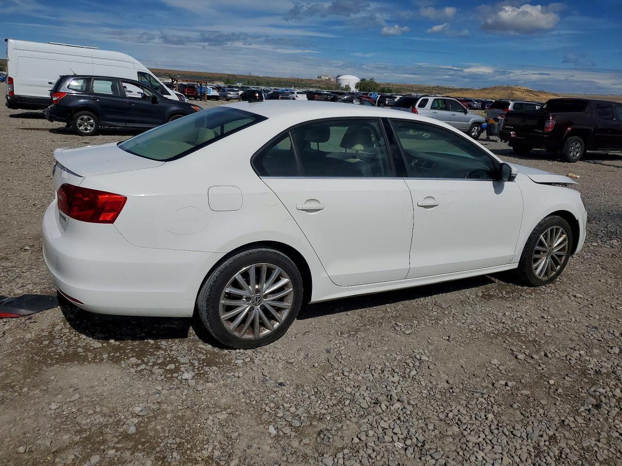 2013 Volkswagen Jetta Sel White vin: 3VWLP7AJ4DM434673