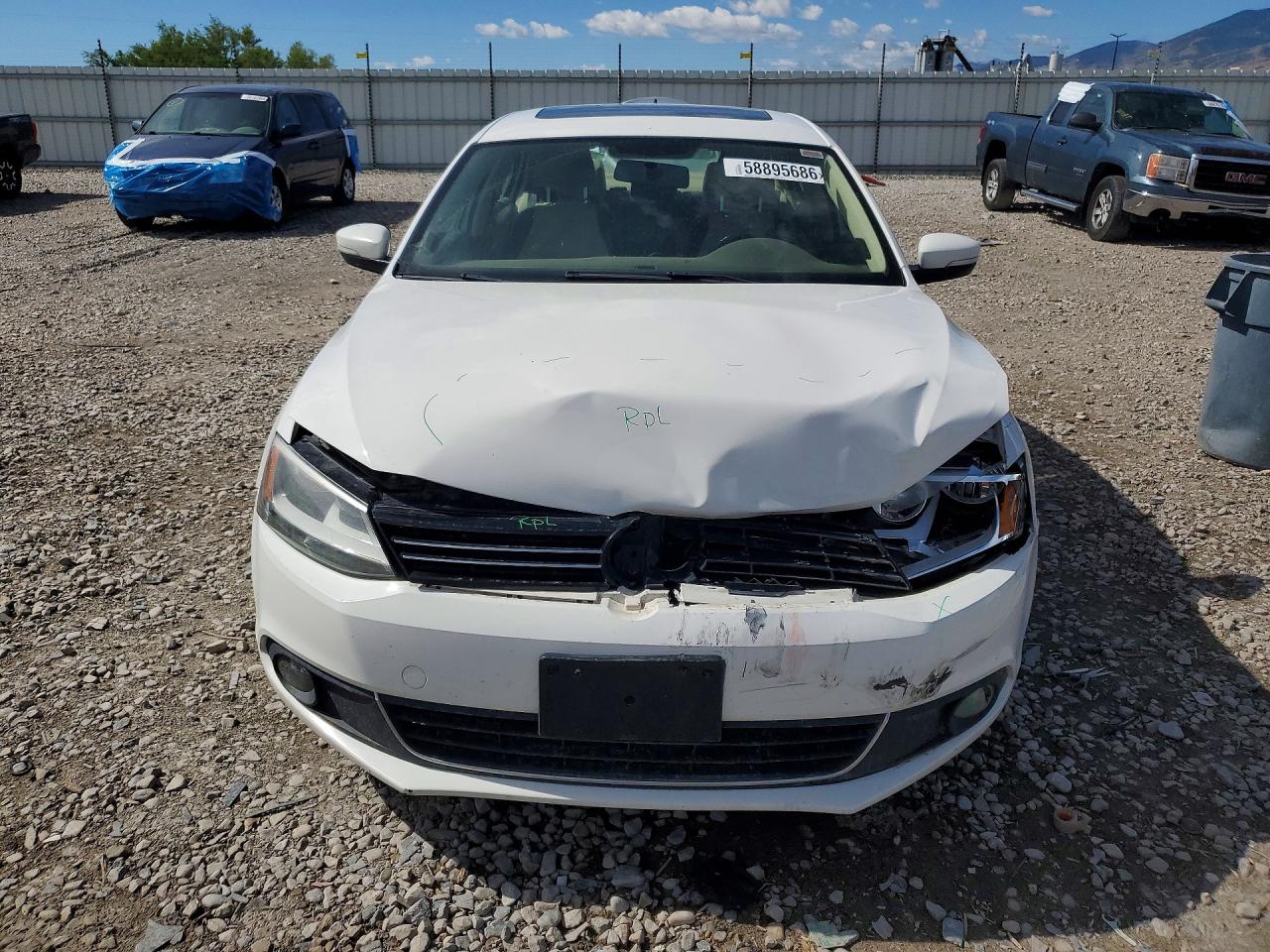 2013 Volkswagen Jetta Sel White vin: 3VWLP7AJ4DM434673