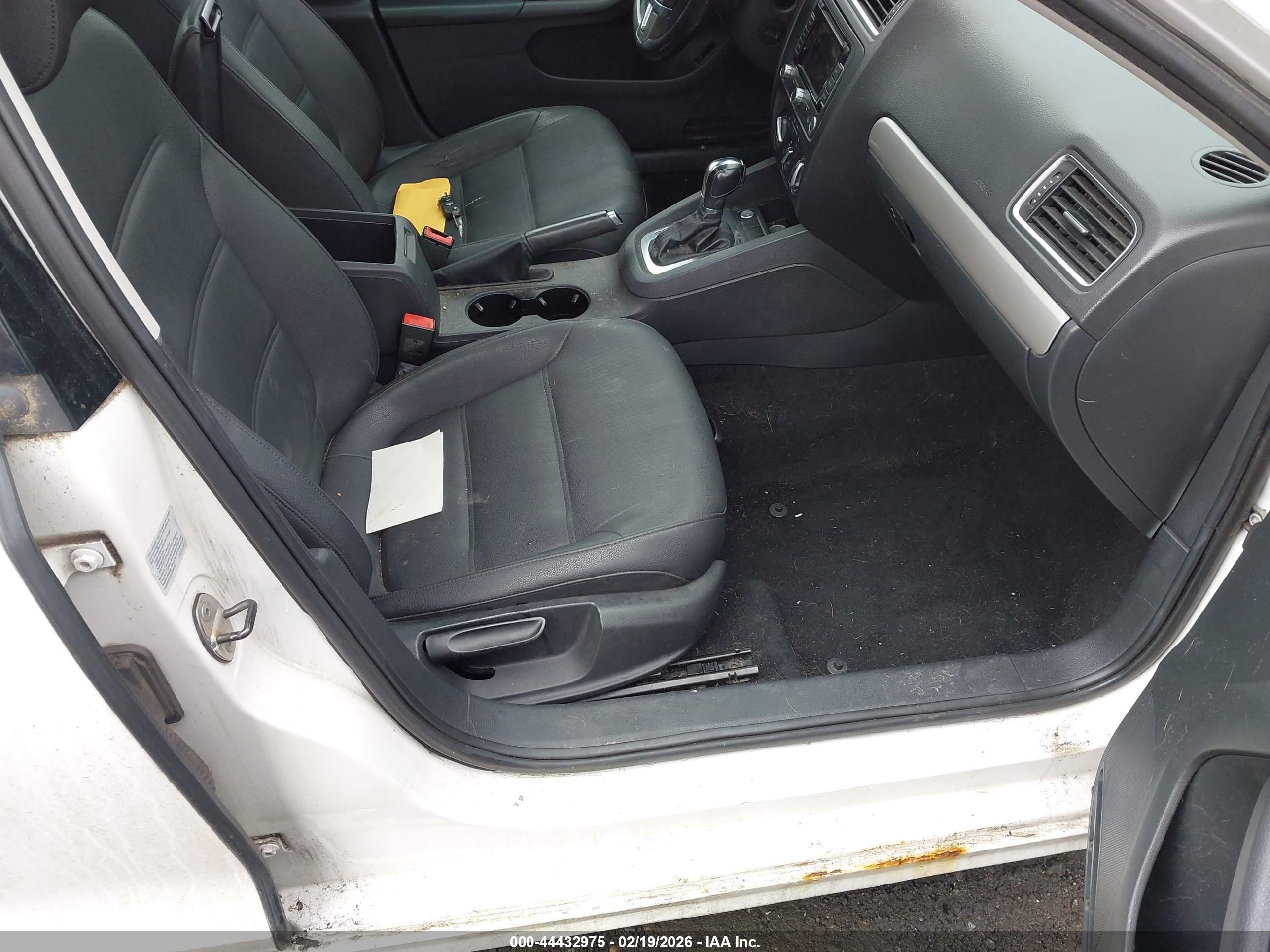 2012 Volkswagen Jetta 2.5l Sel White vin: 3VWLP7AJ6CM469049
