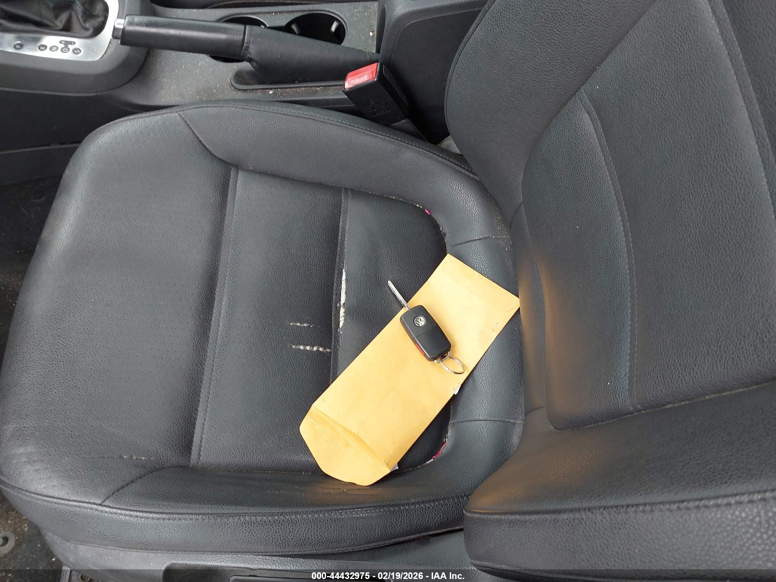 2012 Volkswagen Jetta 2.5l Sel White vin: 3VWLP7AJ6CM469049