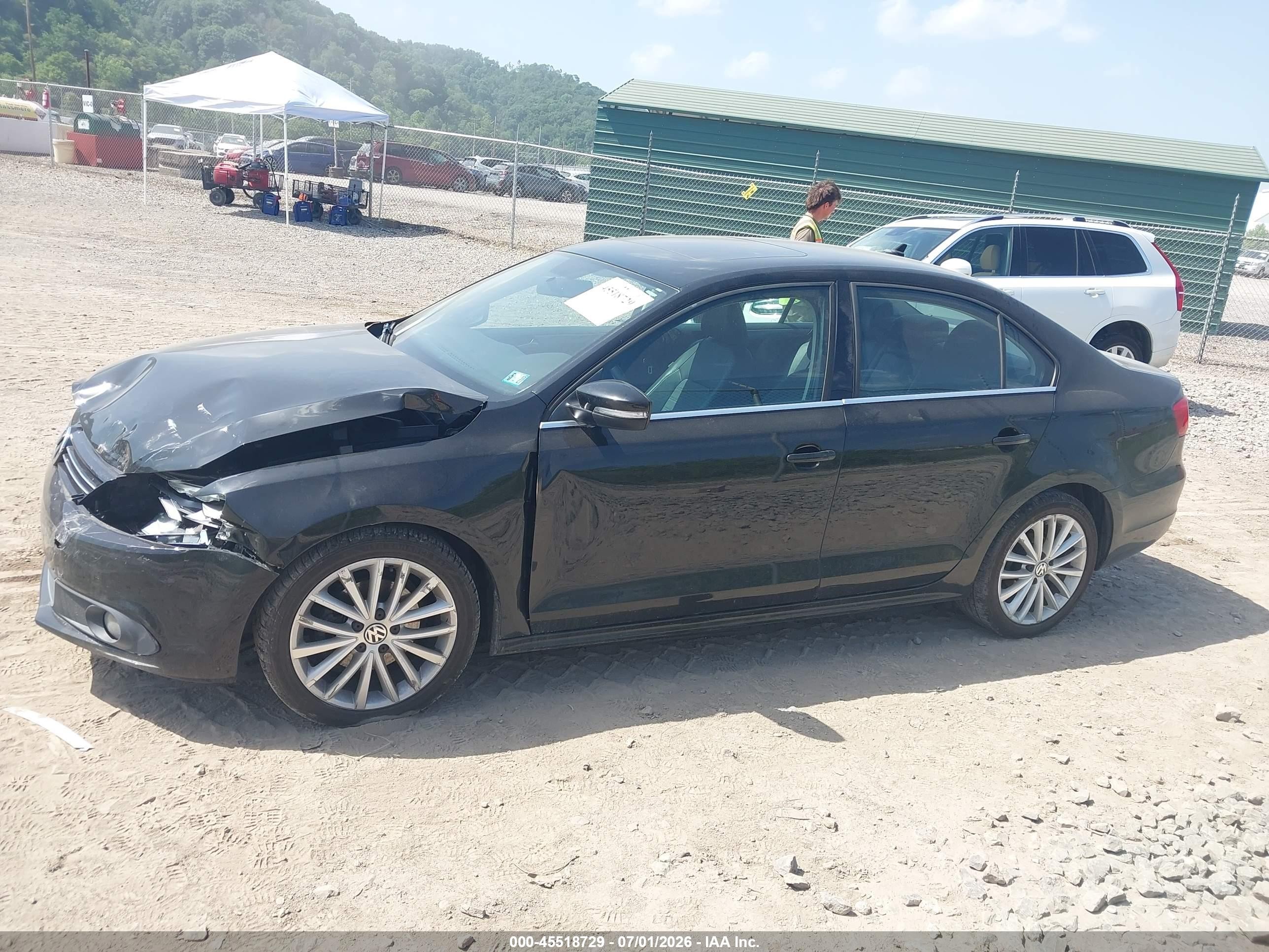 2013 Volkswagen Jetta 2.5l Sel Black vin: 3VWLP7AJ6DM367901