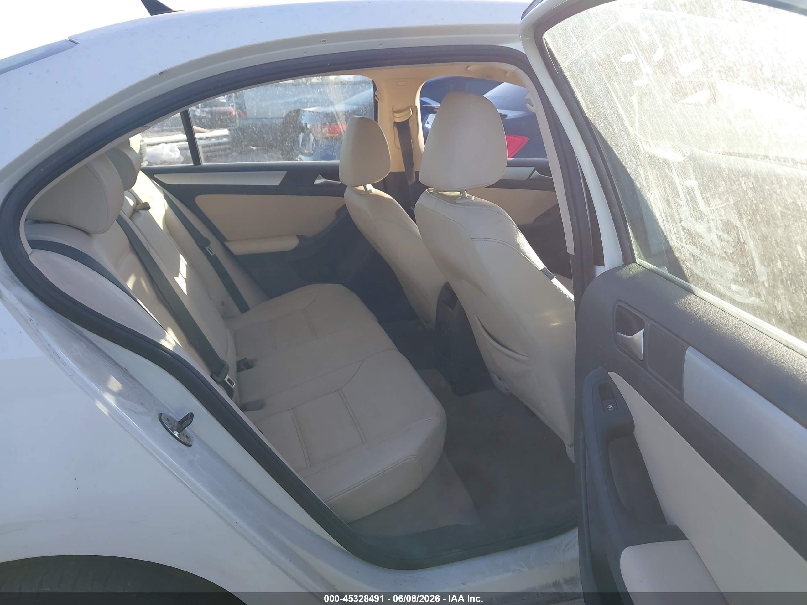 2012 Volkswagen Jetta 2.5l Sel White vin: 3VWLP7AJ7CM411712