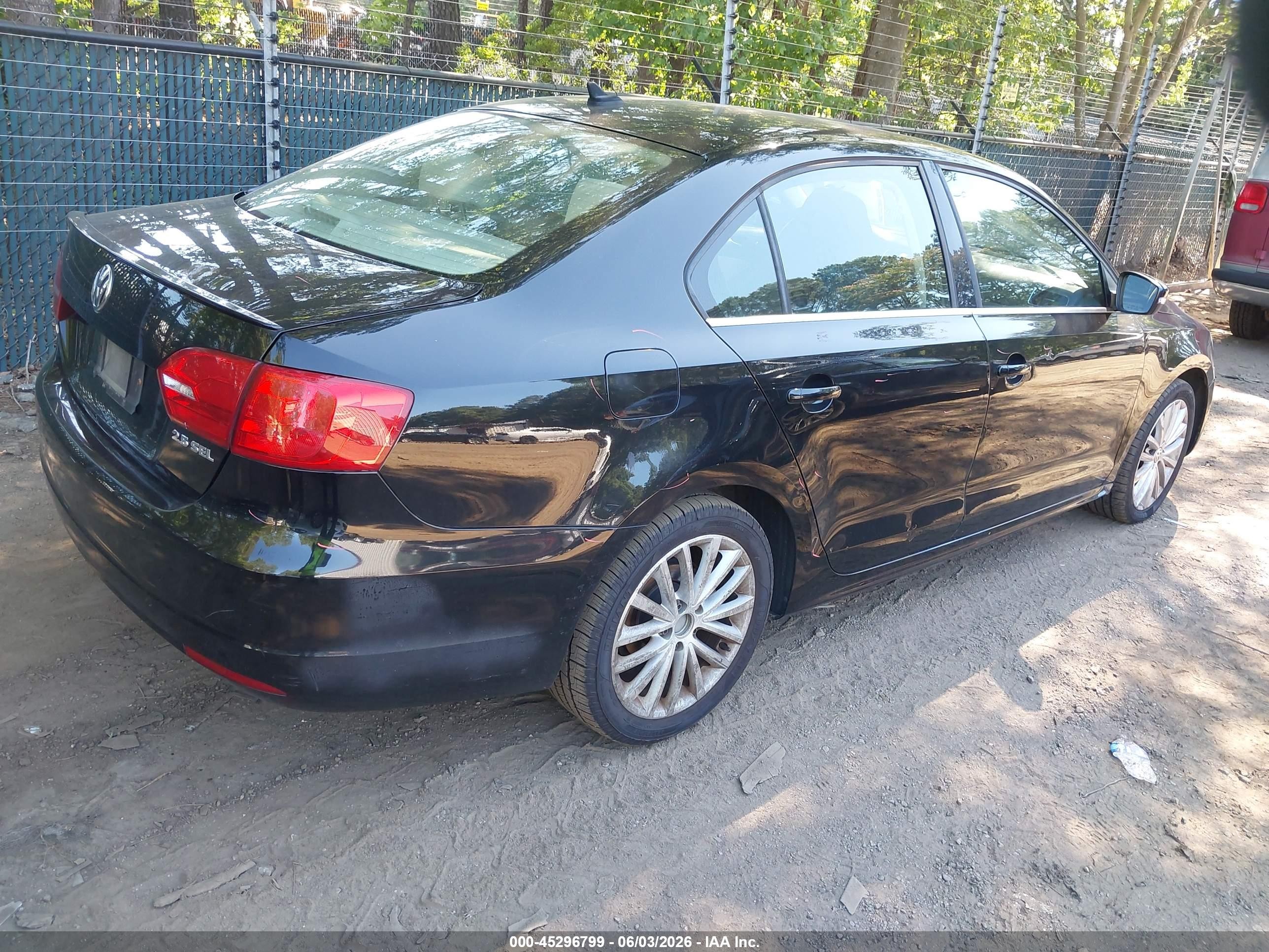 2013 Volkswagen Jetta 2.5l Sel Black vin: 3VWLP7AJ7DM201435