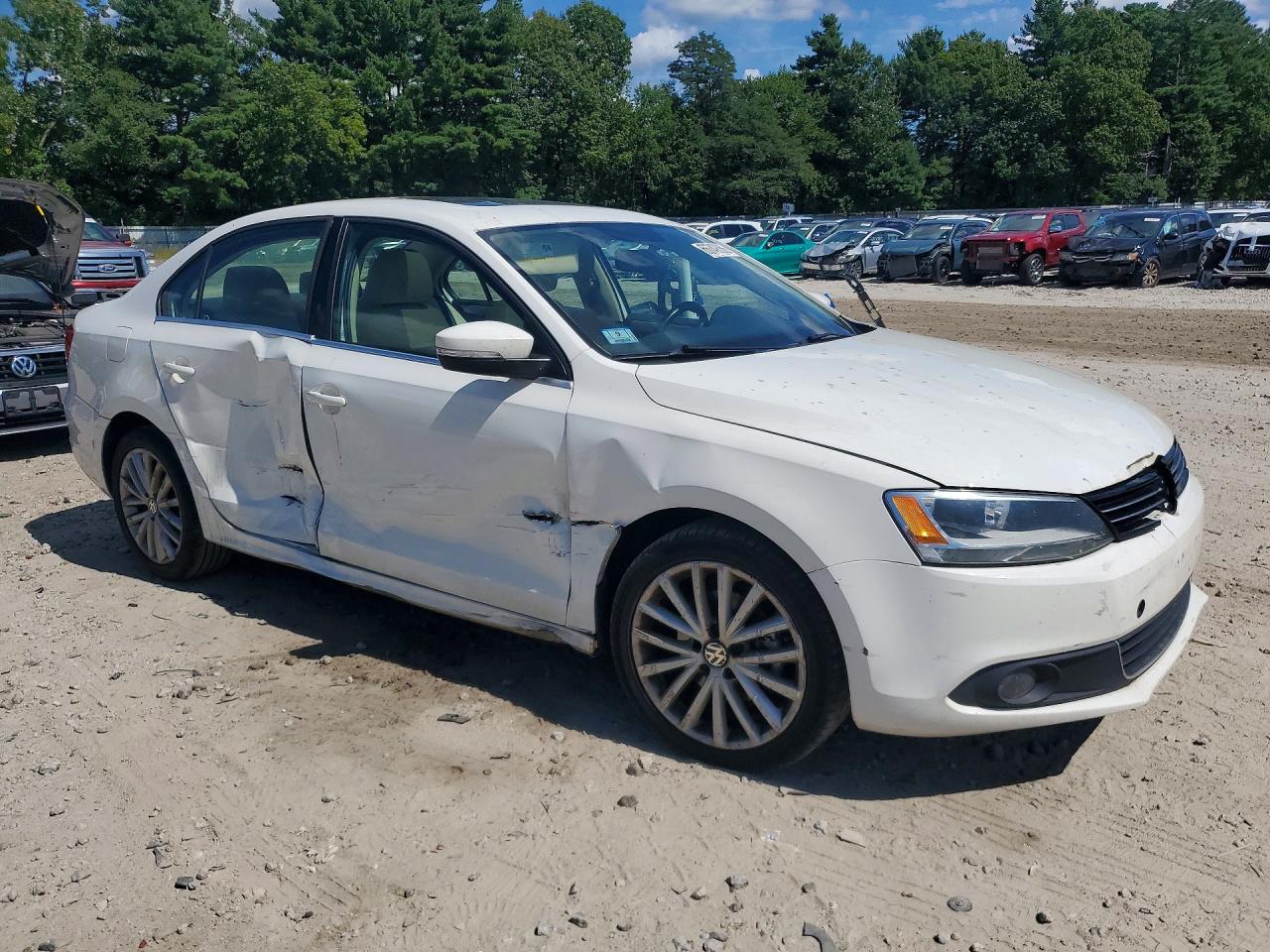 2012 Volkswagen Jetta Sel Белый vin: 3VWLP7AJ8CM468968