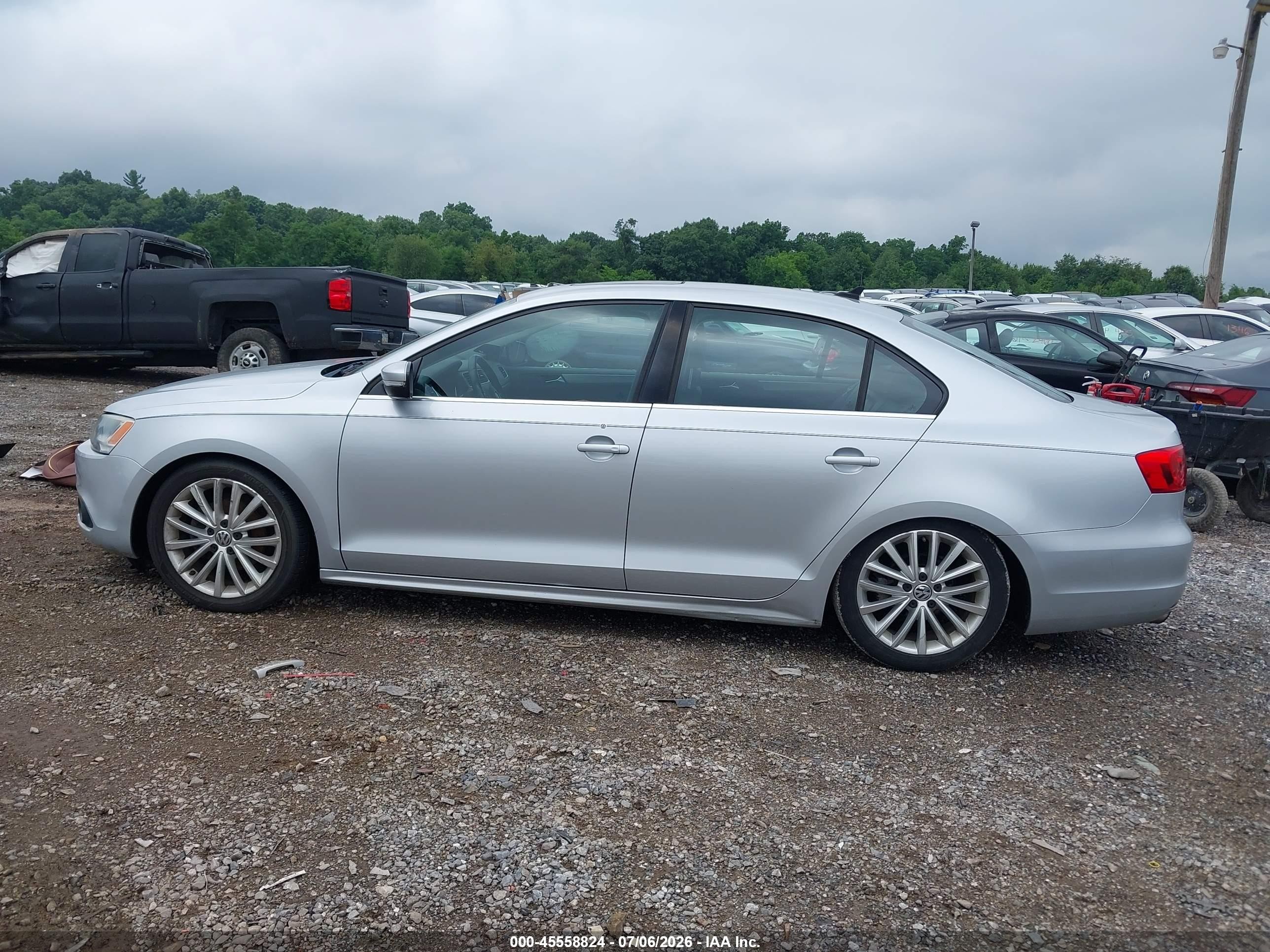 2013 Volkswagen Jetta 2.5l Sel Silver vin: 3VWLP7AJ9DM276993