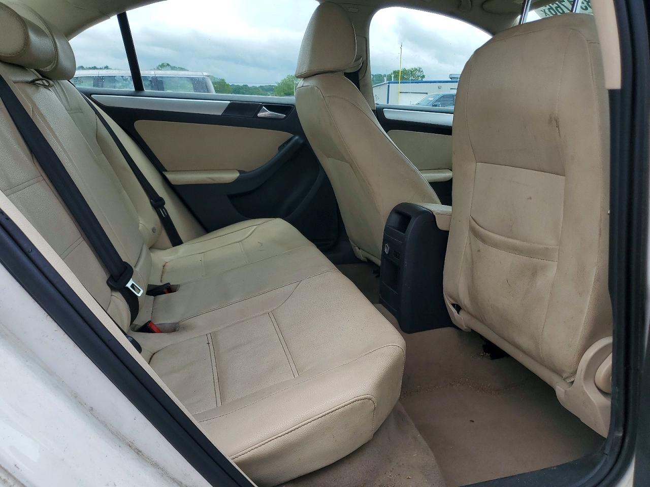 2012 Volkswagen Jetta Sel White vin: 3VWLX7AJ0CM395899