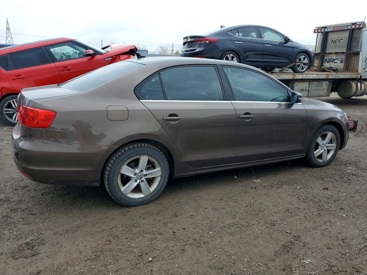 2011 Volkswagen Jetta Sel Brown vin: 3VWLX7AJ2BM009093