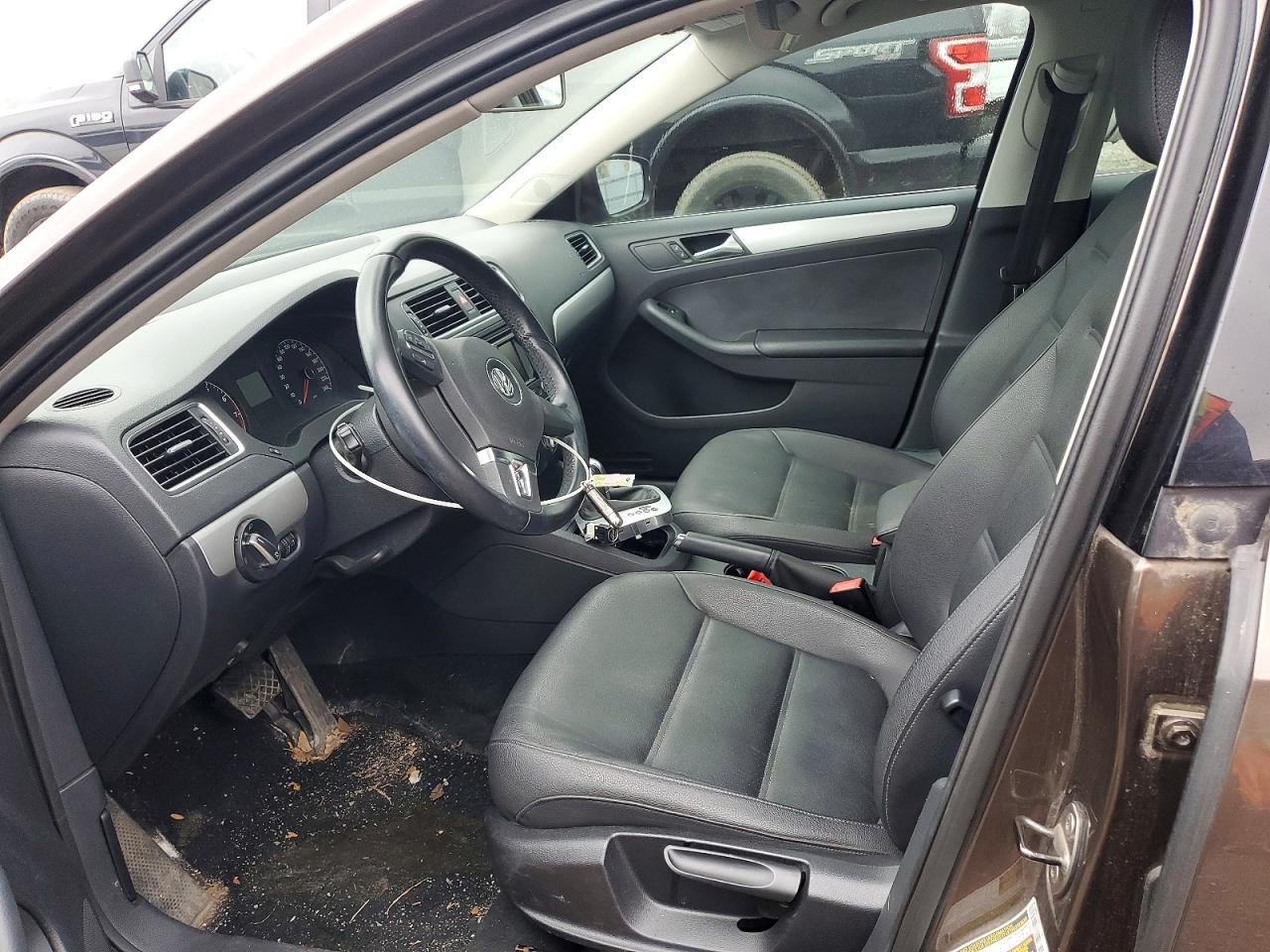 2011 Volkswagen Jetta Sel Brown vin: 3VWLX7AJ2BM009093