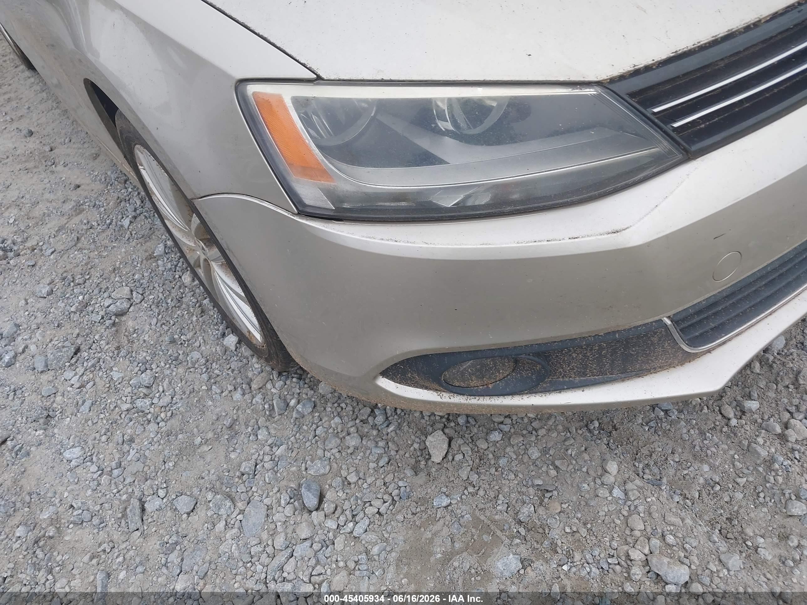 2013 Volkswagen Jetta 2.5l Sel Золотой vin: 3VWLX7AJ4DM225742