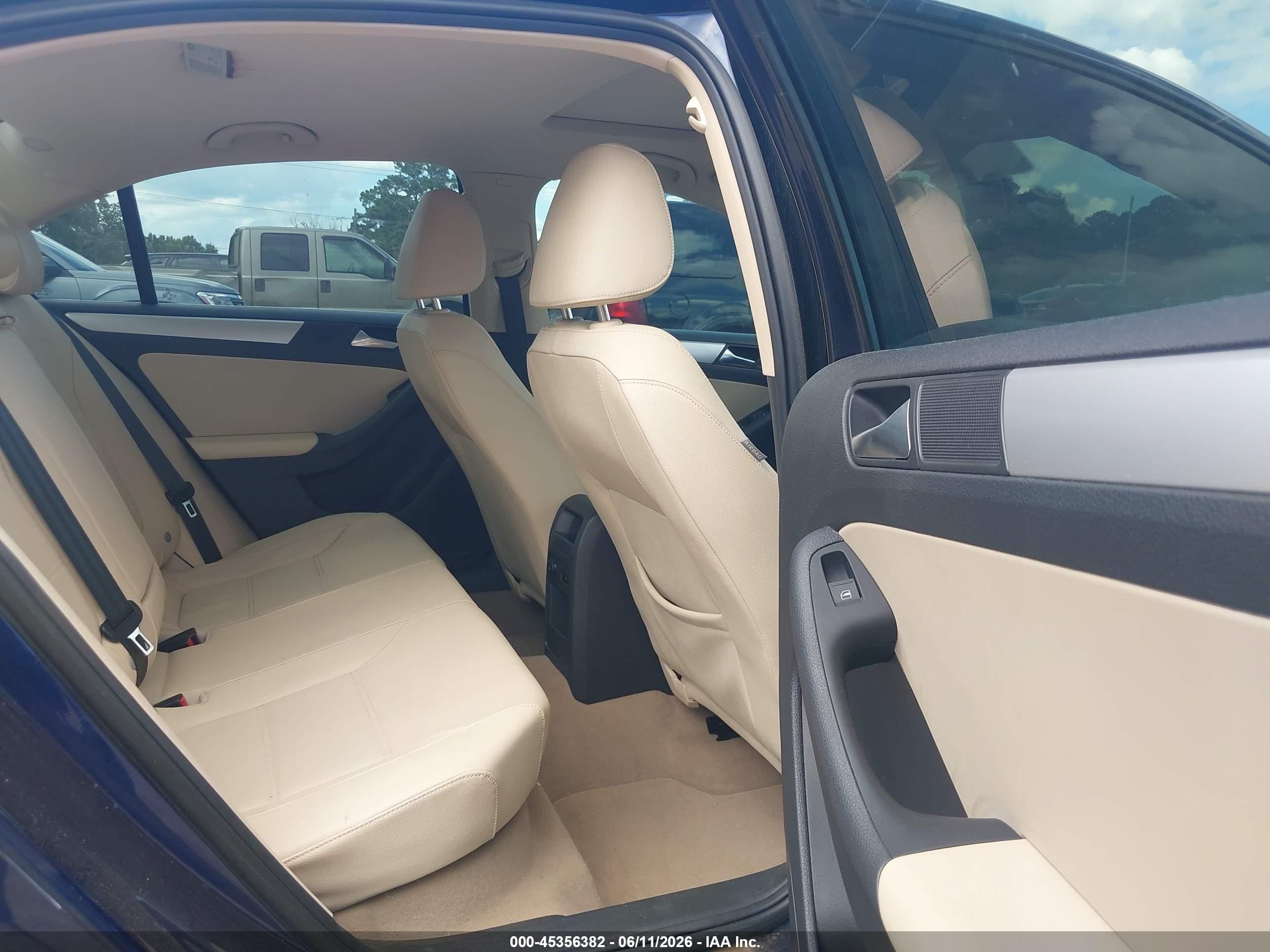 2012 Volkswagen Jetta 2.5l Sel Blue vin: 3VWLX7AJ6CM424323