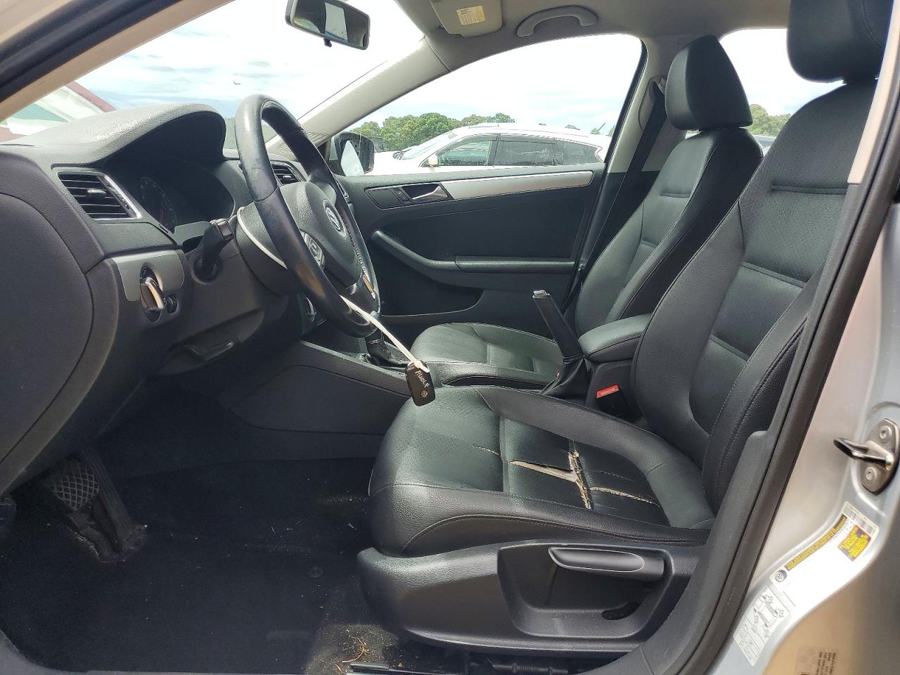 2011 Volkswagen Jetta Sel Silver vin: 3VWLX7AJ8BM300391