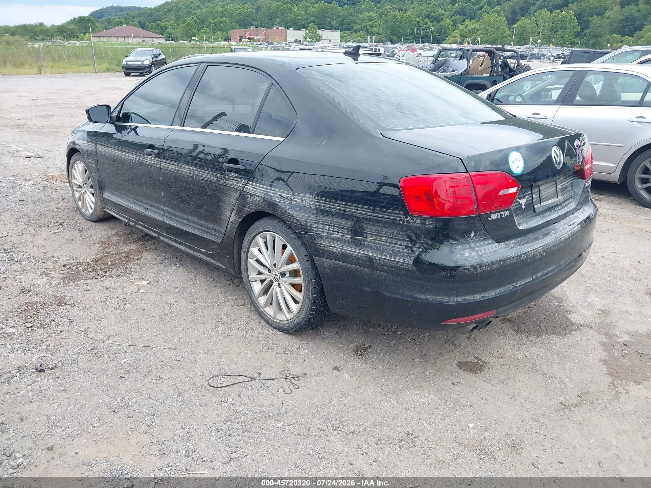 2013 Volkswagen Jetta 2.5l Sel Черный vin: 3VWLX7AJ9DM432028