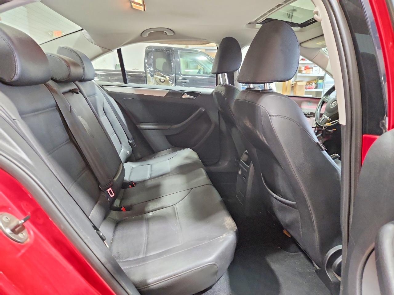 2011 Volkswagen Jetta Sel Red vin: 3VWLZ7AJ5BM375396