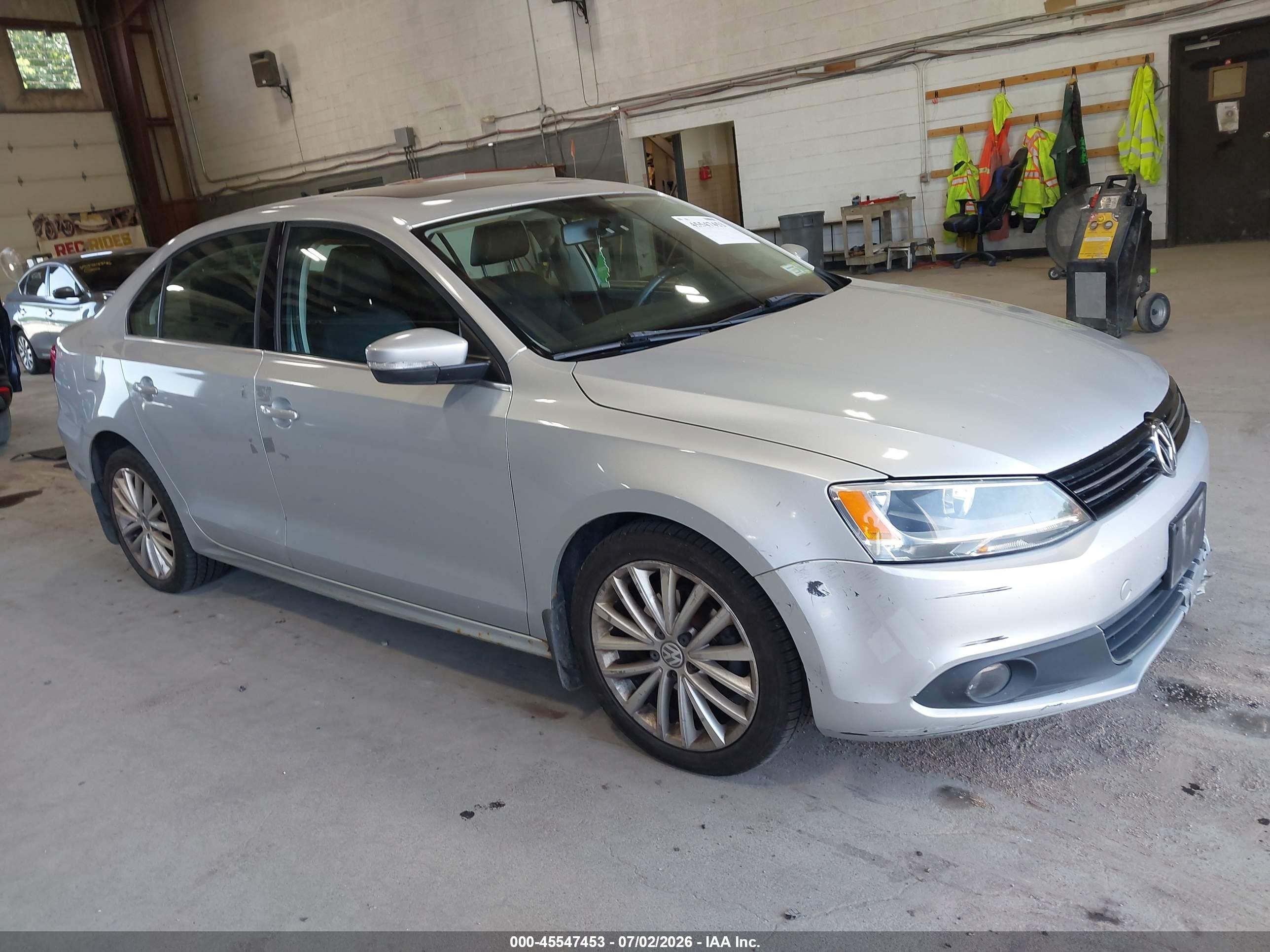2011 Volkswagen Jetta 2.5l Sel Серый vin: 3VWLZ7AJ9BM381041