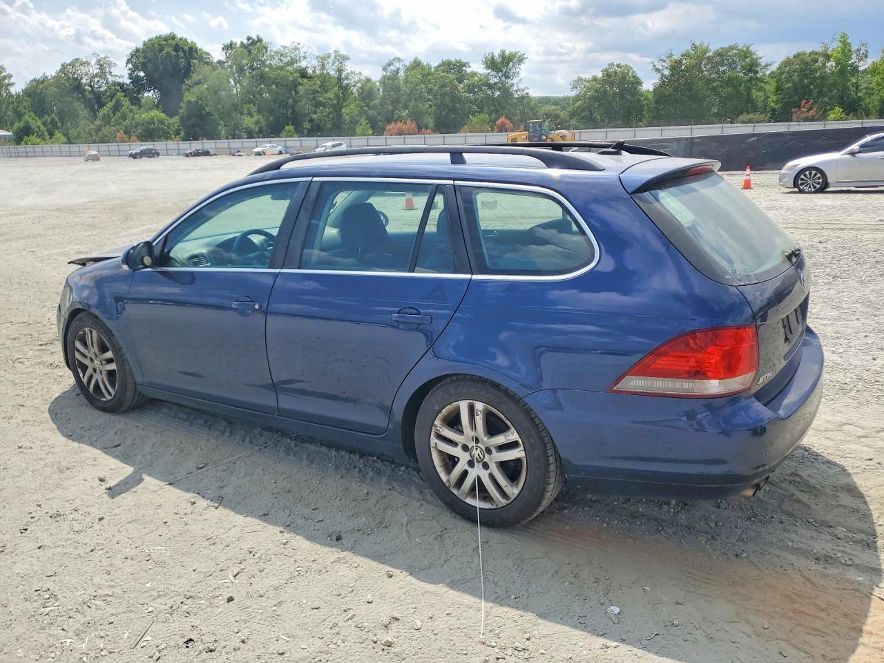 2013 Volkswagen Jetta Tdi Blue vin: 3VWML7AJ2DM649811