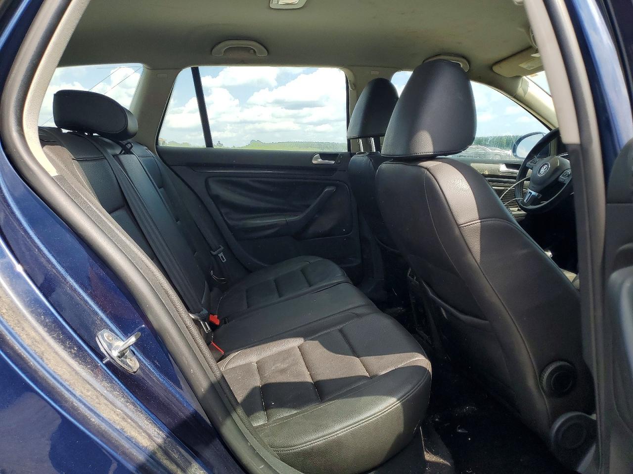 2013 Volkswagen Jetta Tdi Blue vin: 3VWML7AJ2DM649811