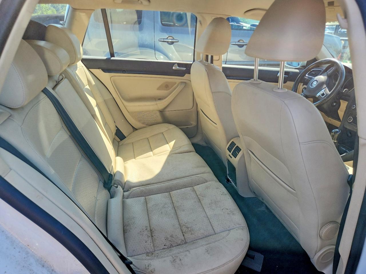 2013 Volkswagen Jetta Tdi White vin: 3VWML7AJ2DM661103
