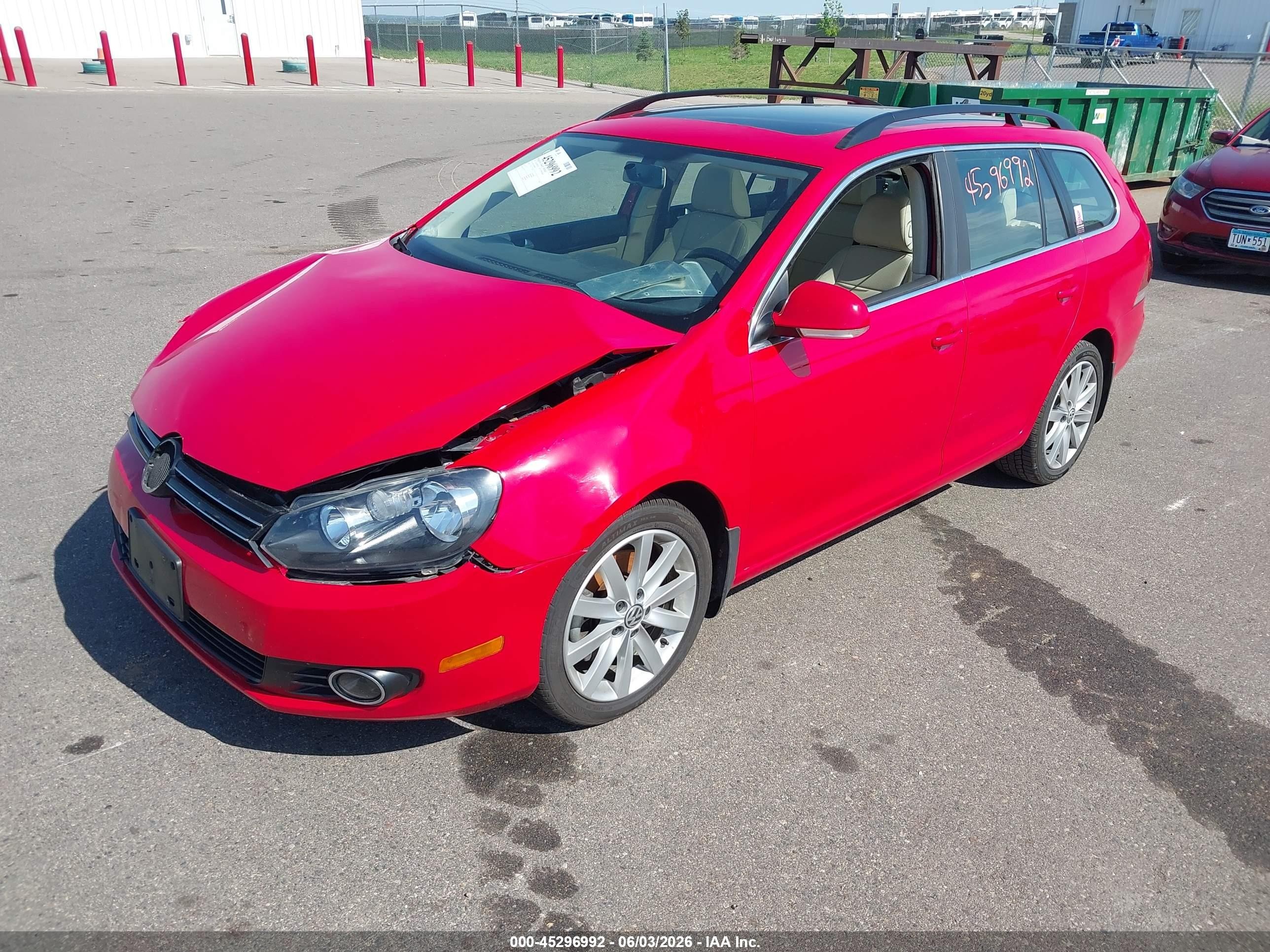 2013 Volkswagen Jetta Sportwagen 2.0l Tdi Red vin: 3VWML7AJ2DM689306