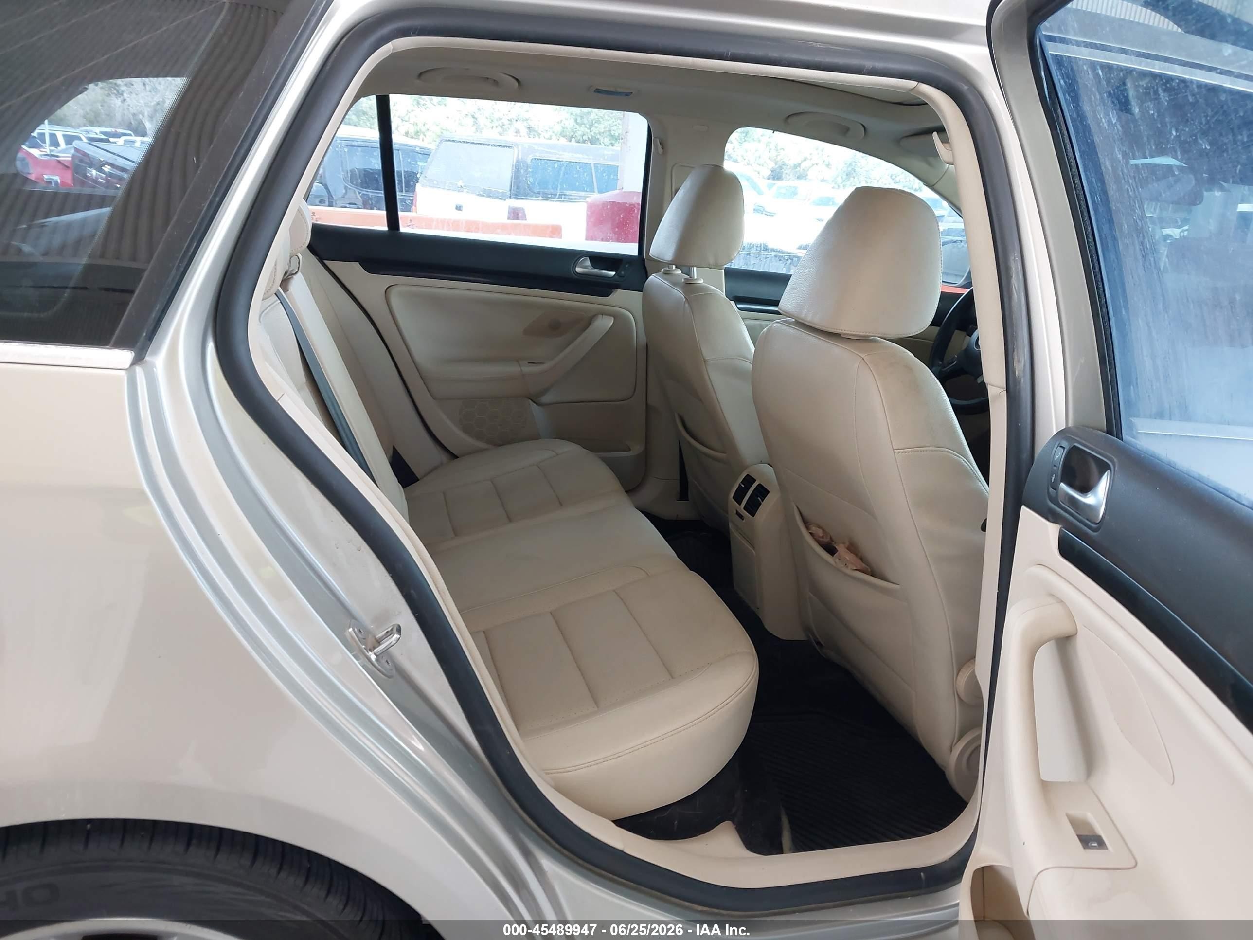 2014 Volkswagen Jetta Sportwagen 2.0l Tdi Gold vin: 3VWML7AJ4EM628296