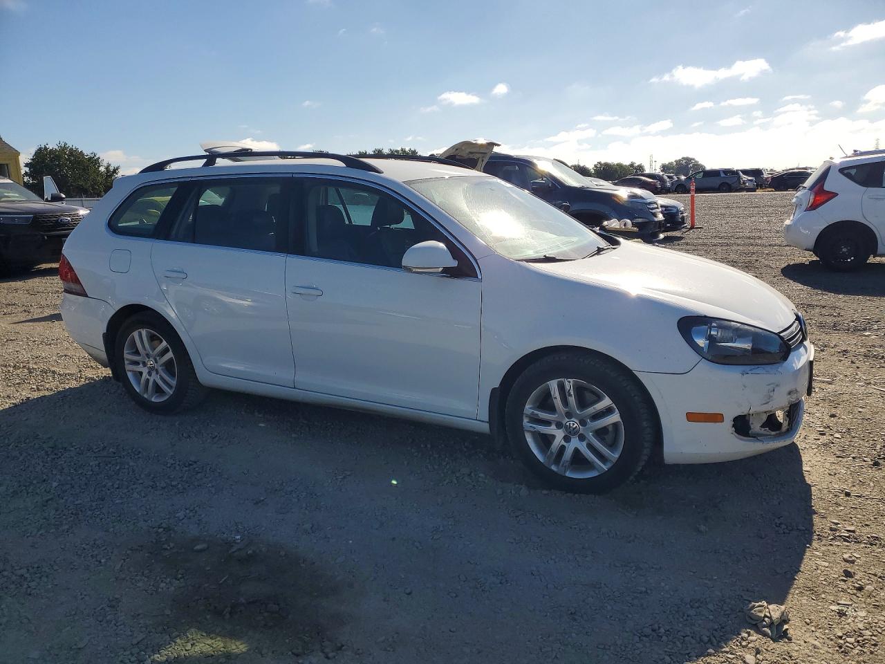 2014 Volkswagen Jetta Tdi White vin: 3VWML7AJ8EM625028