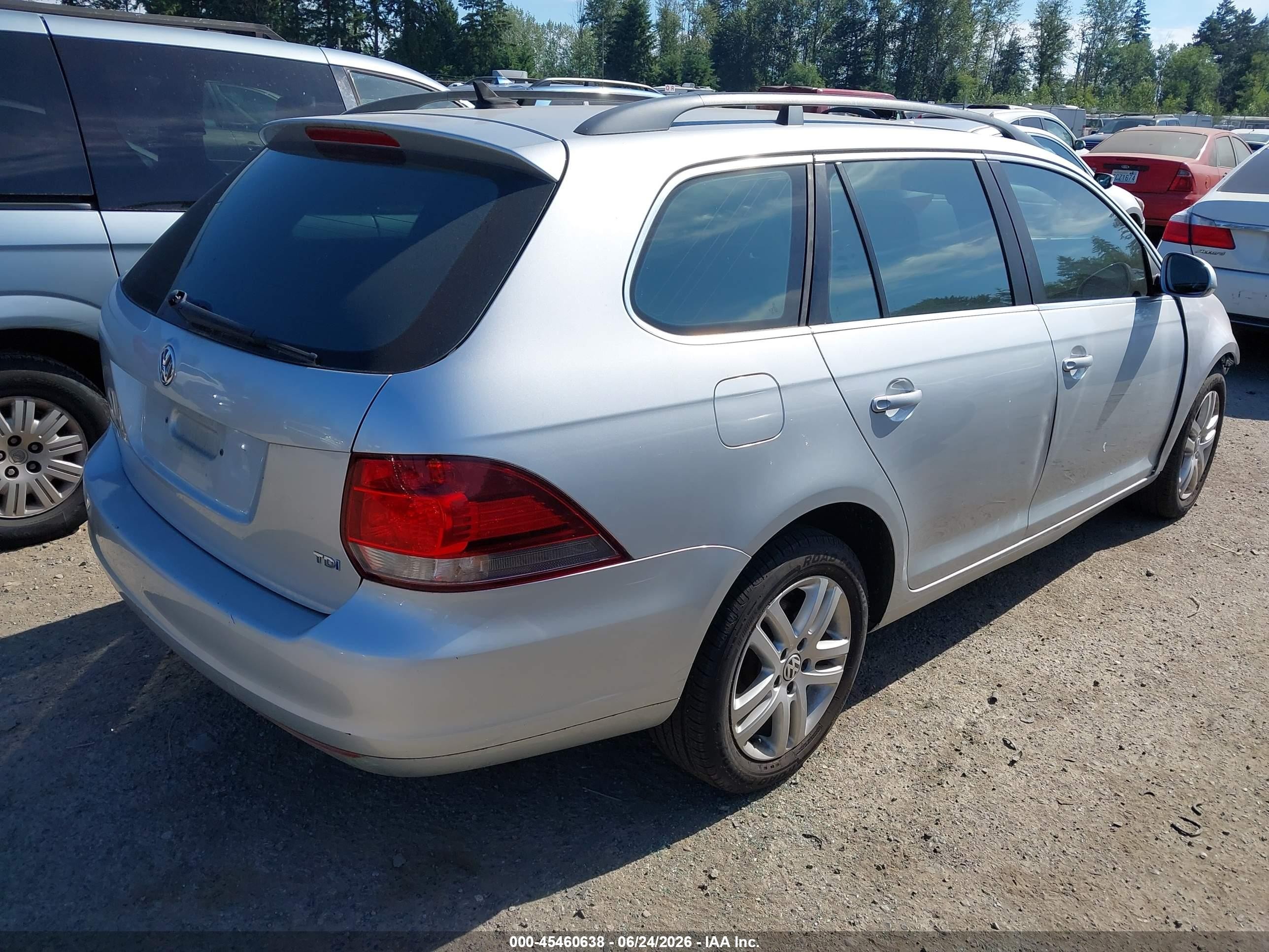 2011 Volkswagen Jetta Sportwagen 2.0l Tdi Серебряный vin: 3VWML7AJ9BM690028