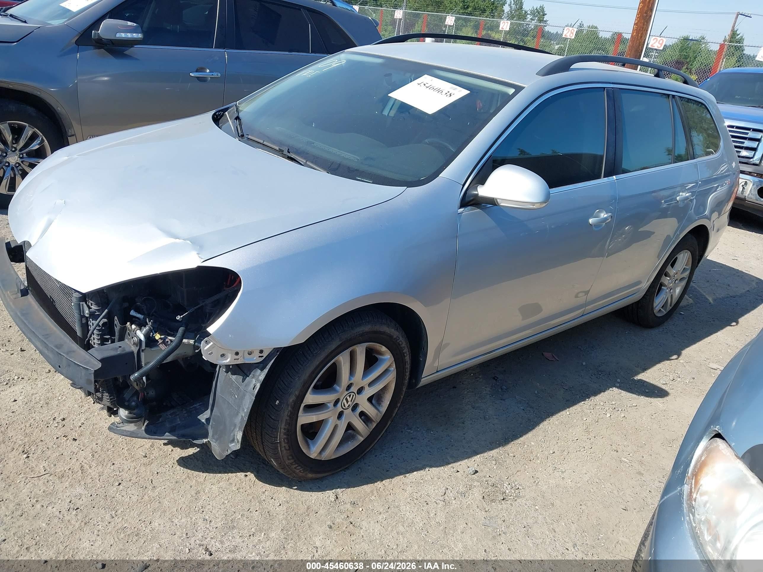 2011 Volkswagen Jetta Sportwagen 2.0l Tdi Серебряный vin: 3VWML7AJ9BM690028