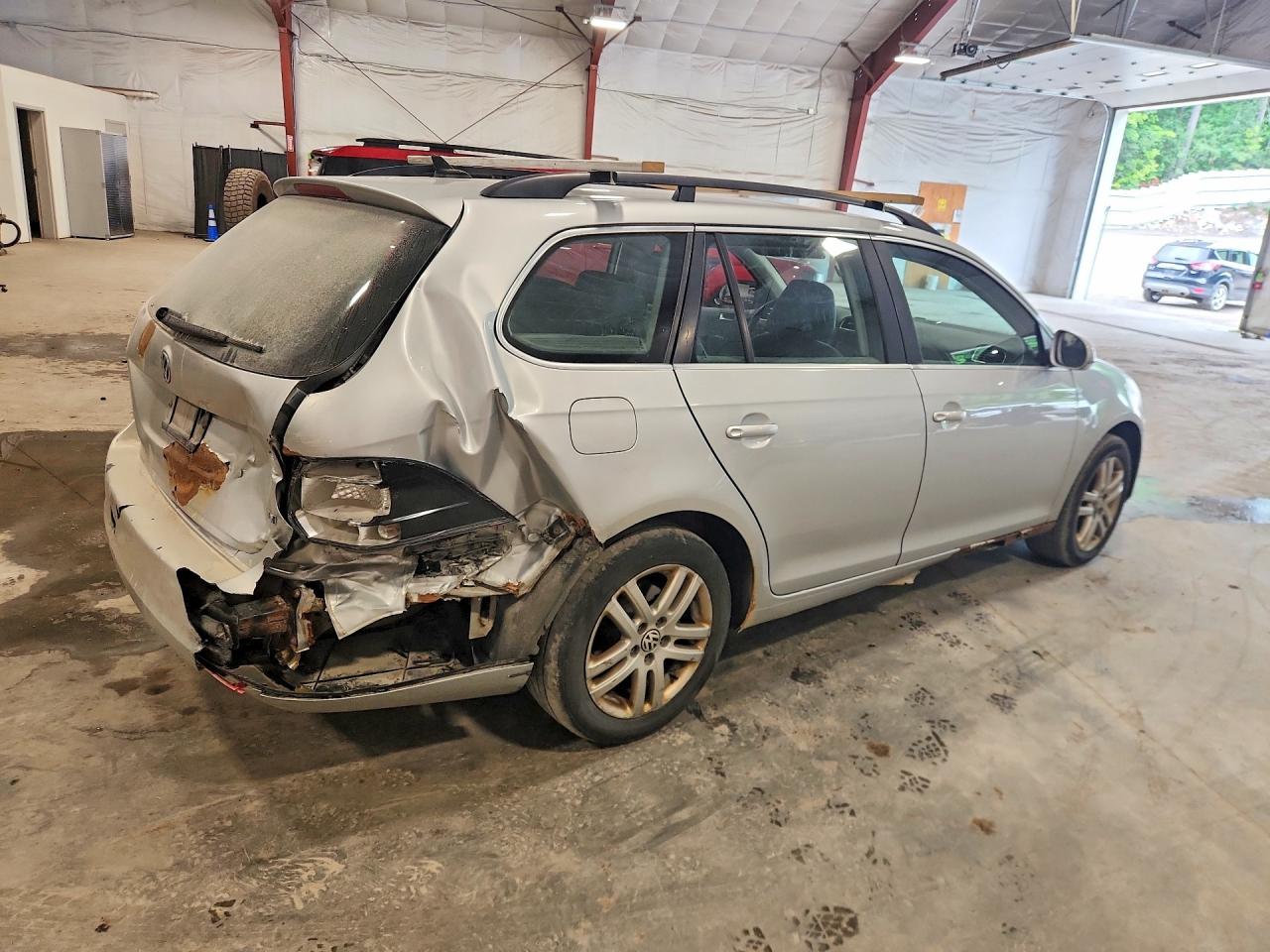 2014 Volkswagen Jetta Tdi Silver vin: 3VWML7AJ9EM606374