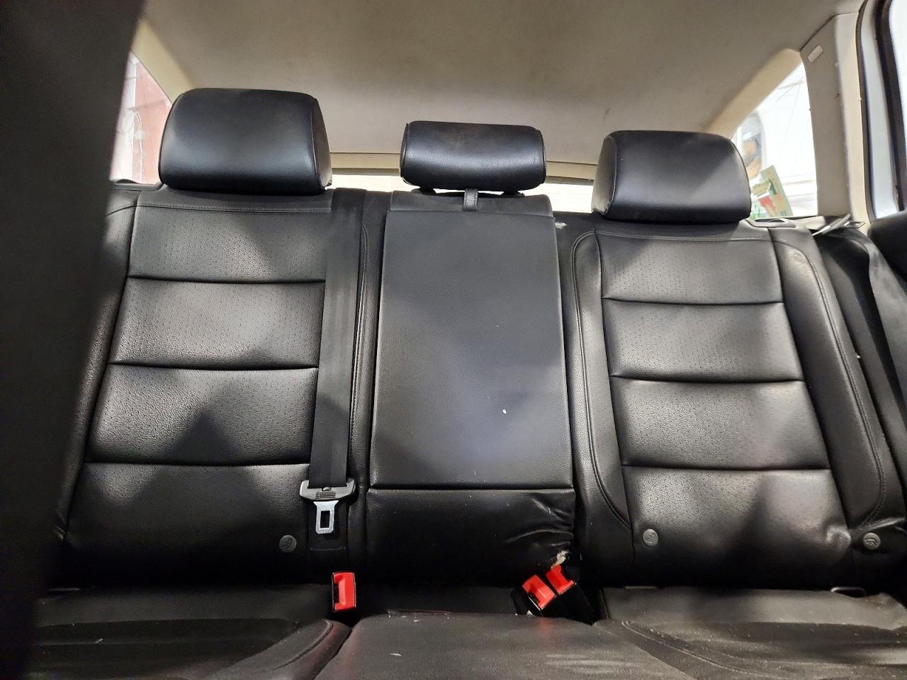 2014 Volkswagen Jetta Tdi Silver vin: 3VWML7AJ9EM606374