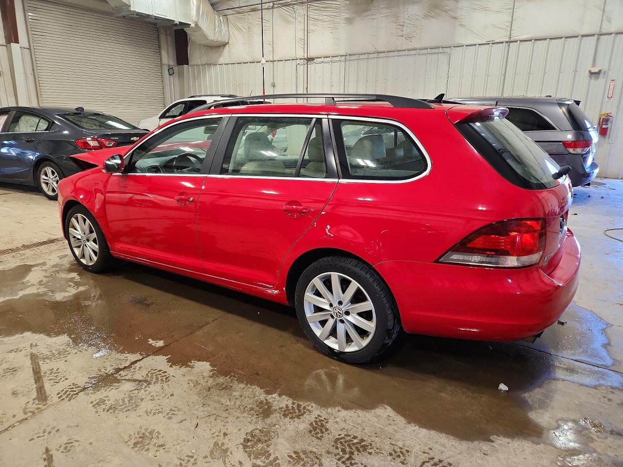 2014 Volkswagen Jetta Tdi Red vin: 3VWML7AJXEM624964