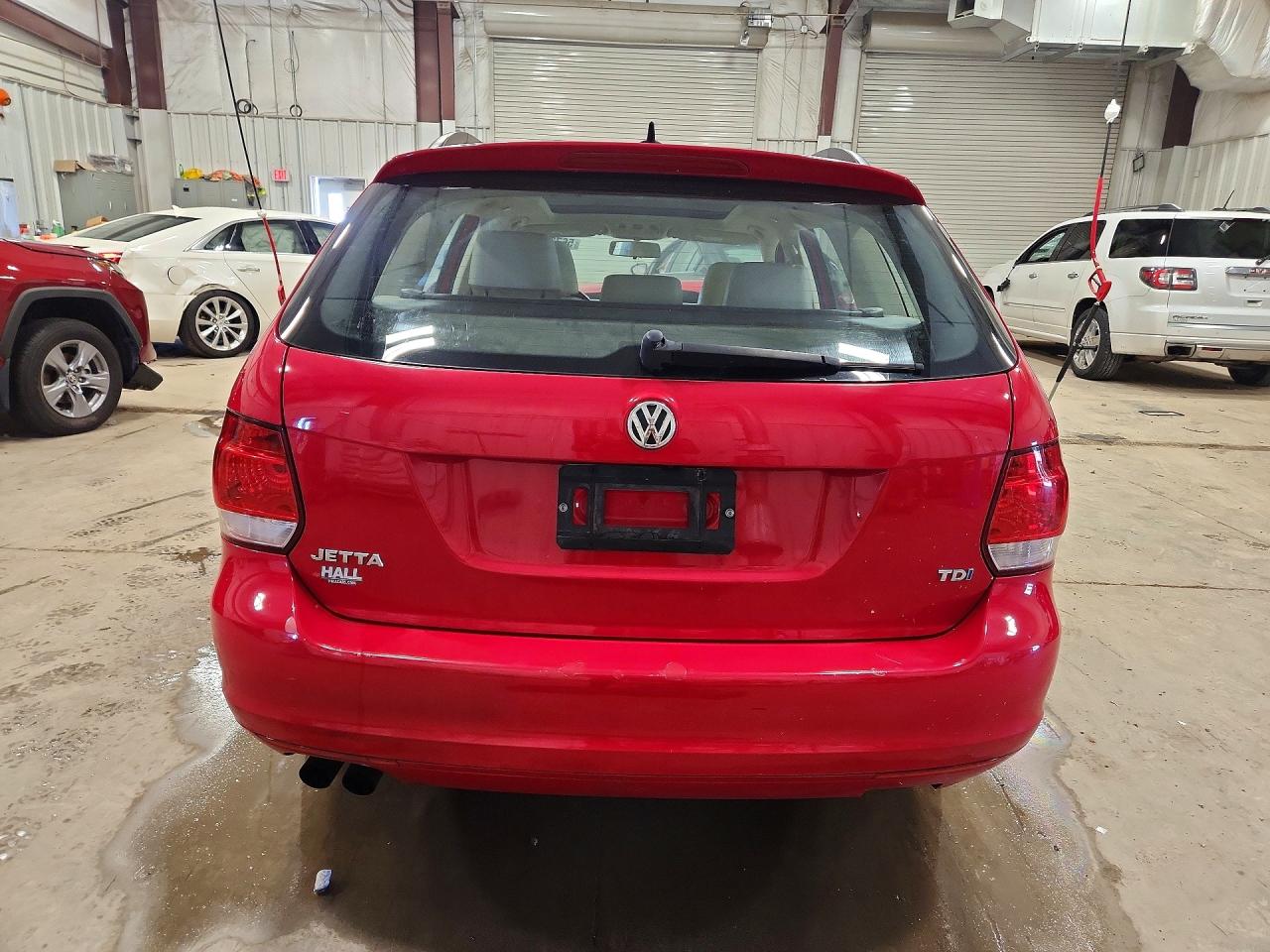 2014 Volkswagen Jetta Tdi Red vin: 3VWML7AJXEM624964