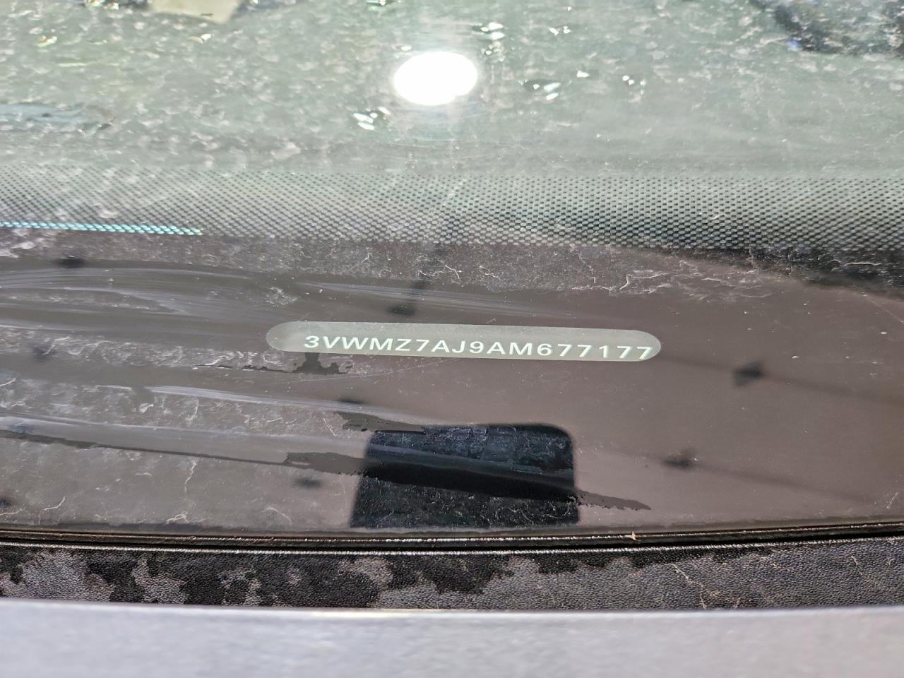 2010 Volkswagen Jetta S Gray vin: 3VWMZ7AJ9AM677177