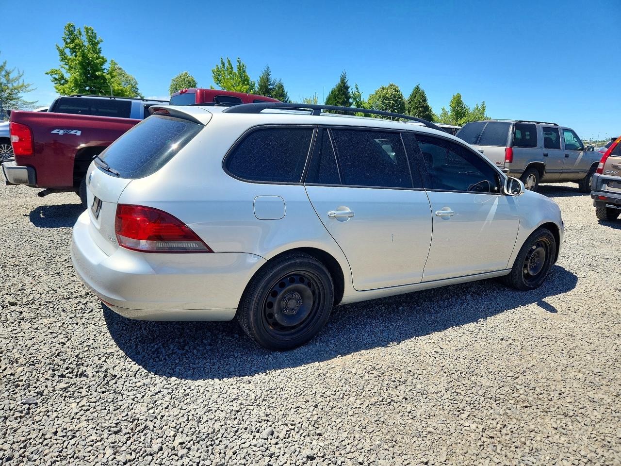 2010 Volkswagen Jetta S Silver vin: 3VWMZ8AJ3AM663412