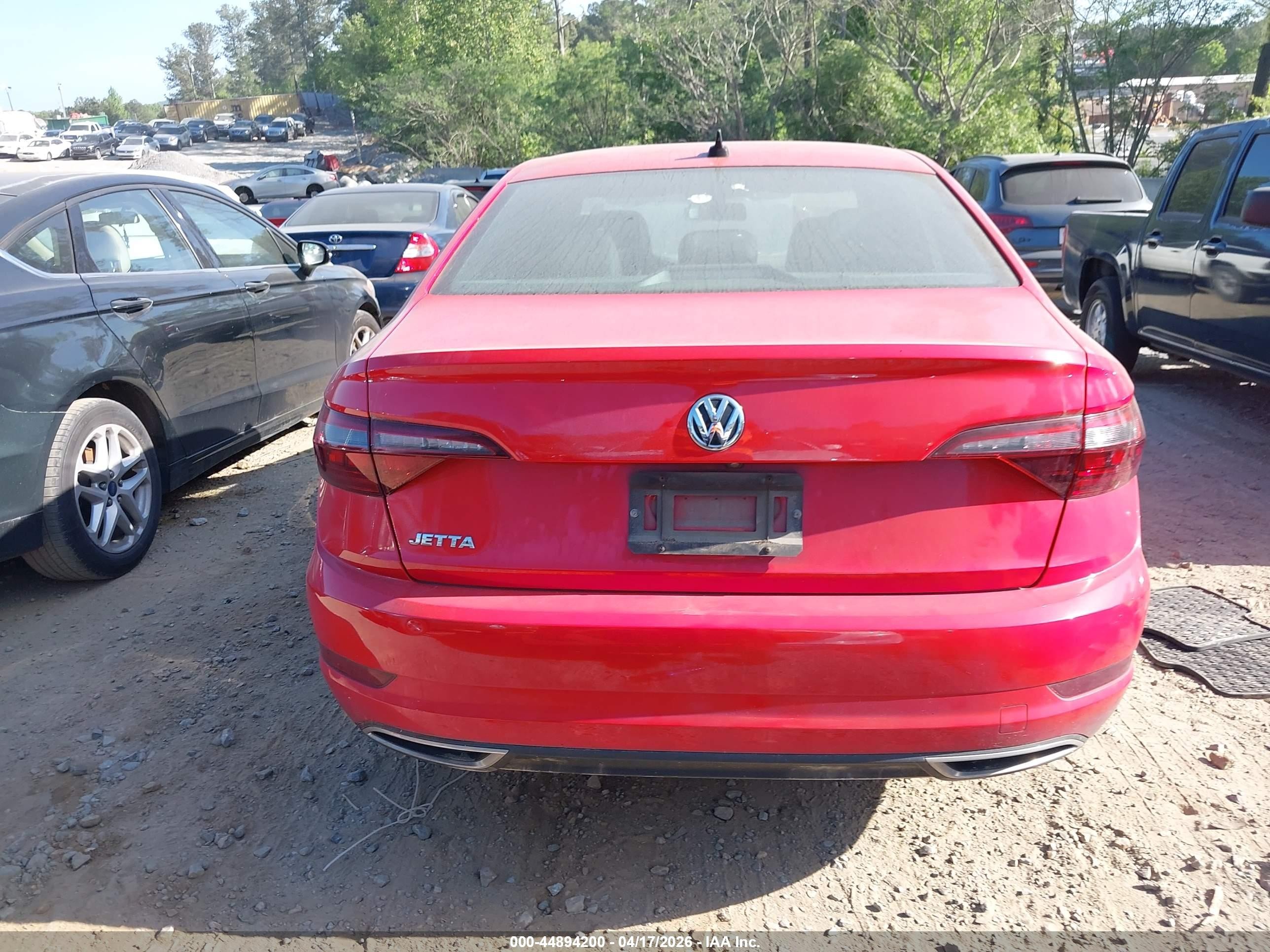 2021 Volkswagen Jetta 1.4t R-line/1.4t S Красный vin: 3VWN57BU6MM030636
