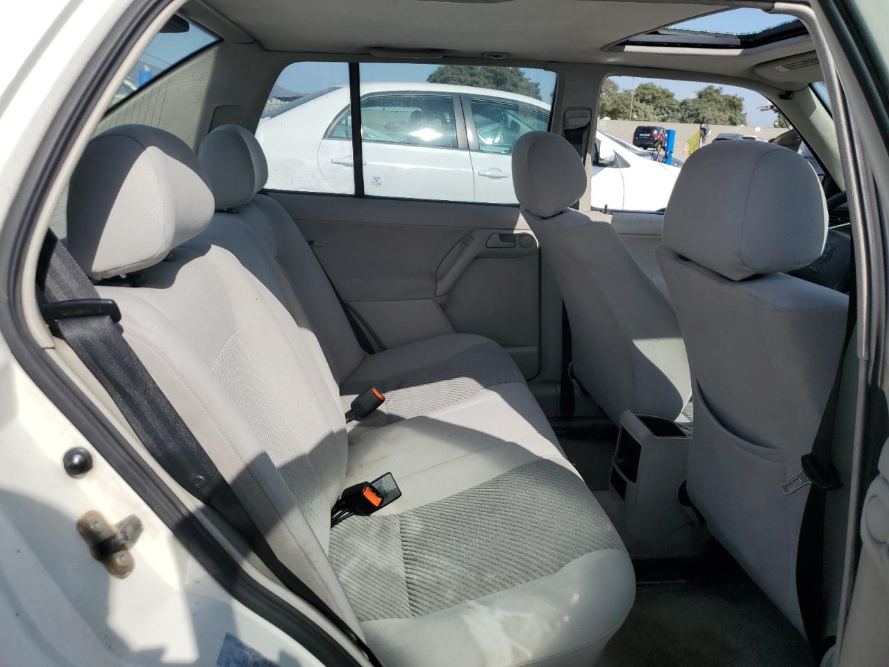 1998 Volkswagen Jetta Wolfsburg White vin: 3VWPA81H9WM256607