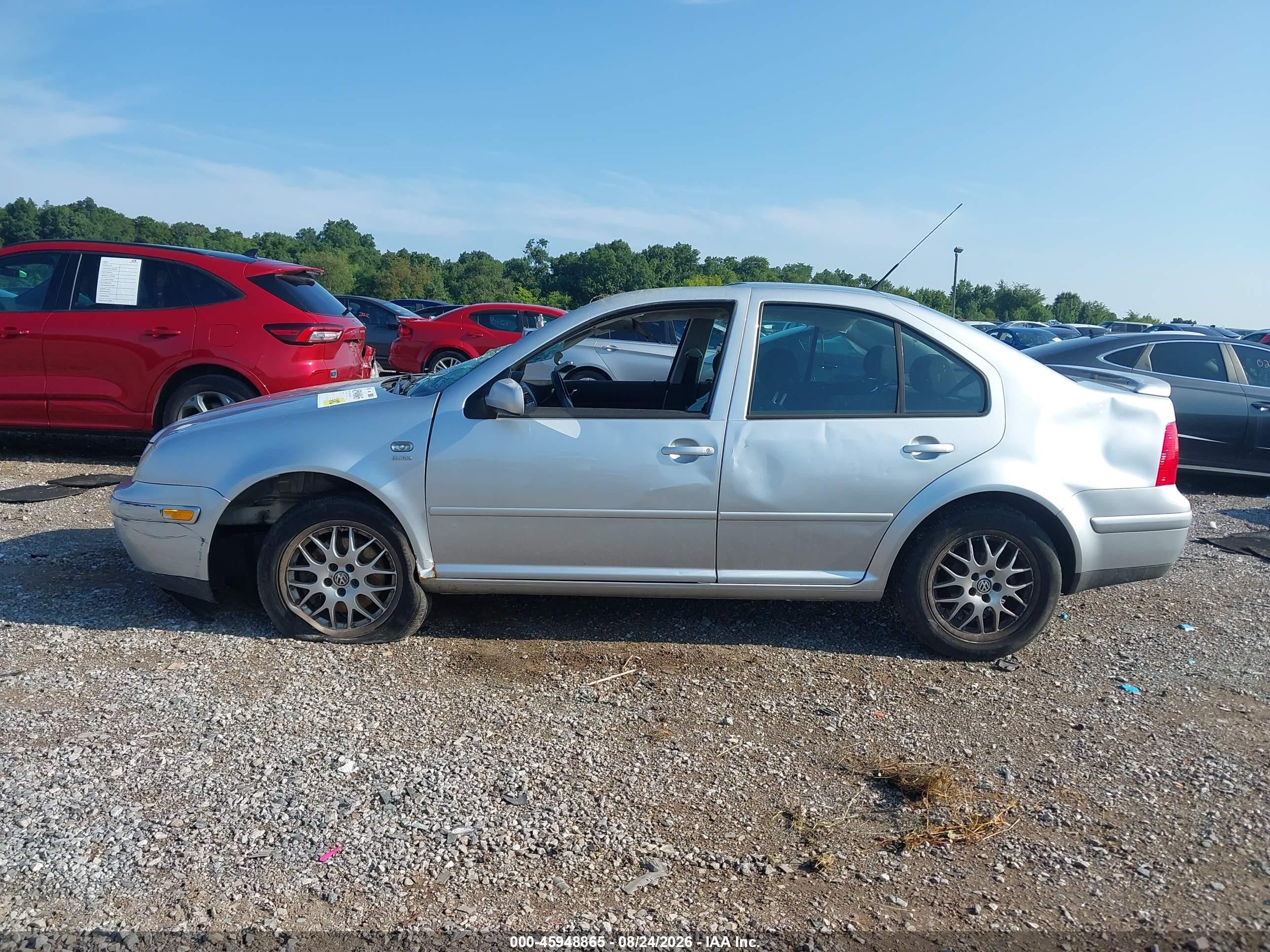 2003 Volkswagen Jetta Wolfsburg Edition Серебряный vin: 3VWPE69M23M175907