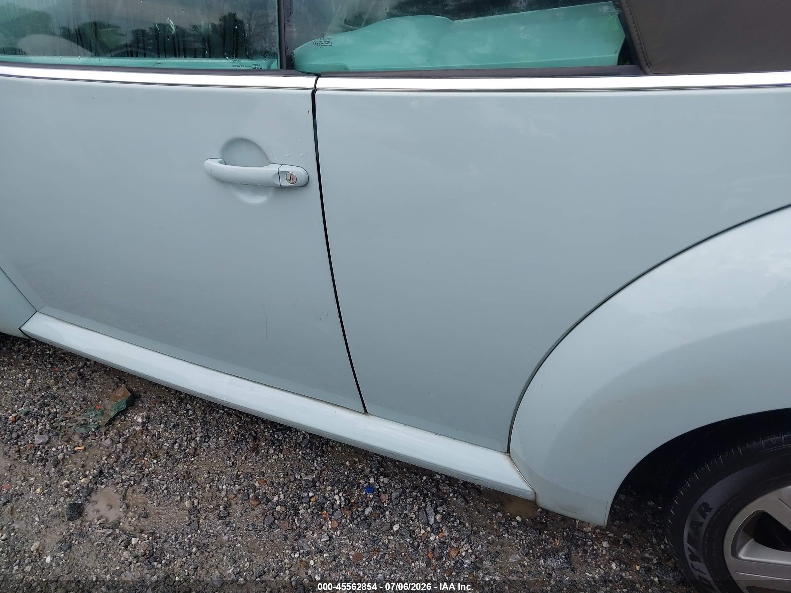 2006 Volkswagen New Beetle 2.5 Light Blue vin: 3VWPF31Y16M311796