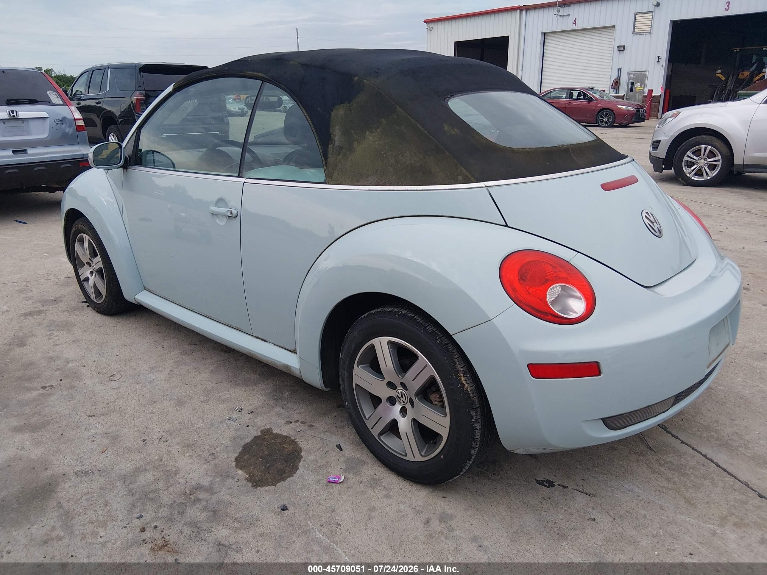 2006 Volkswagen New Beetle 2.5 Blue vin: 3VWPF31Y86M333410
