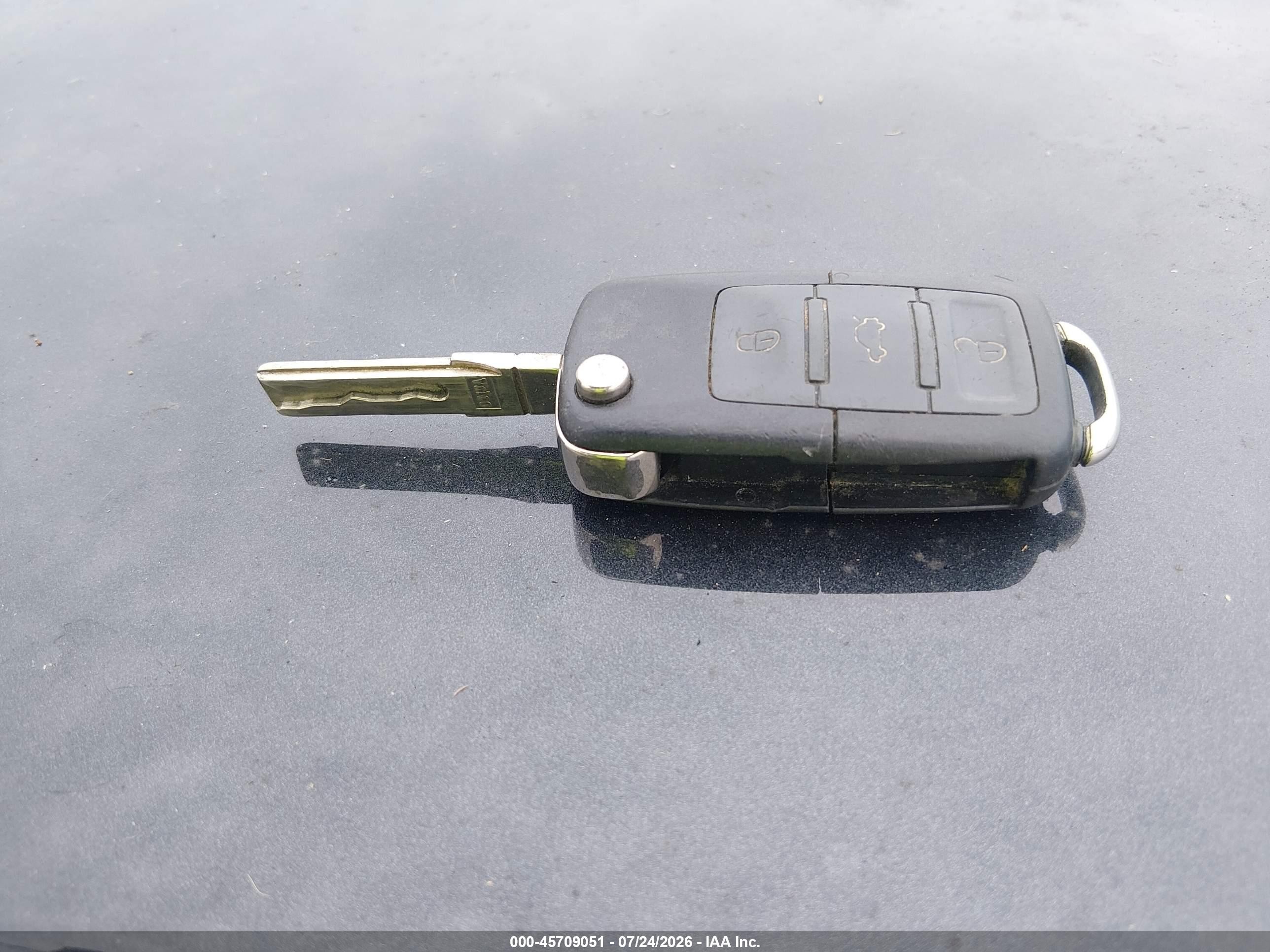 2006 Volkswagen New Beetle 2.5 Blue vin: 3VWPF31Y86M333410