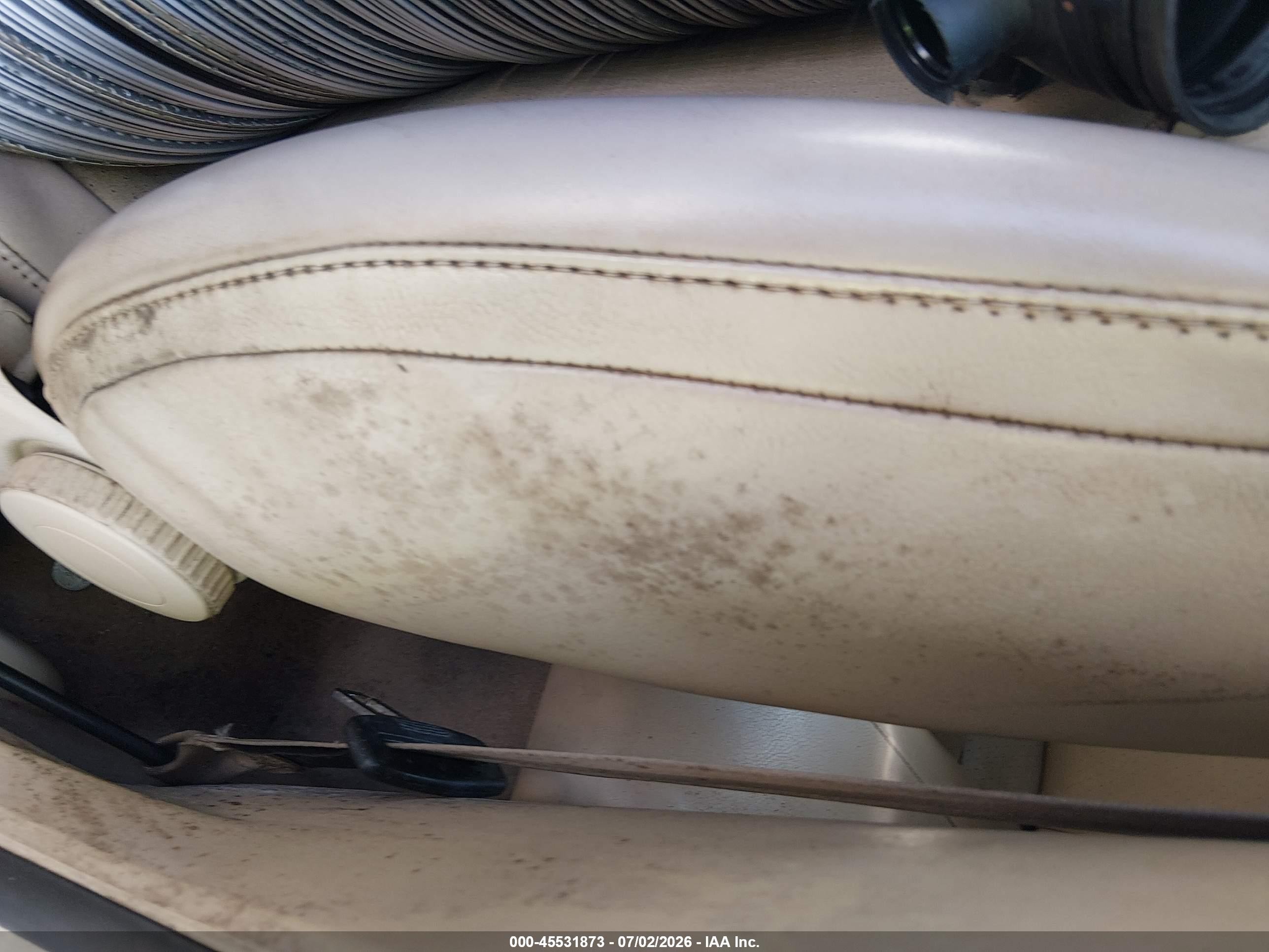 2008 Volkswagen New Beetle S Beige vin: 3VWPF31Y88M402762