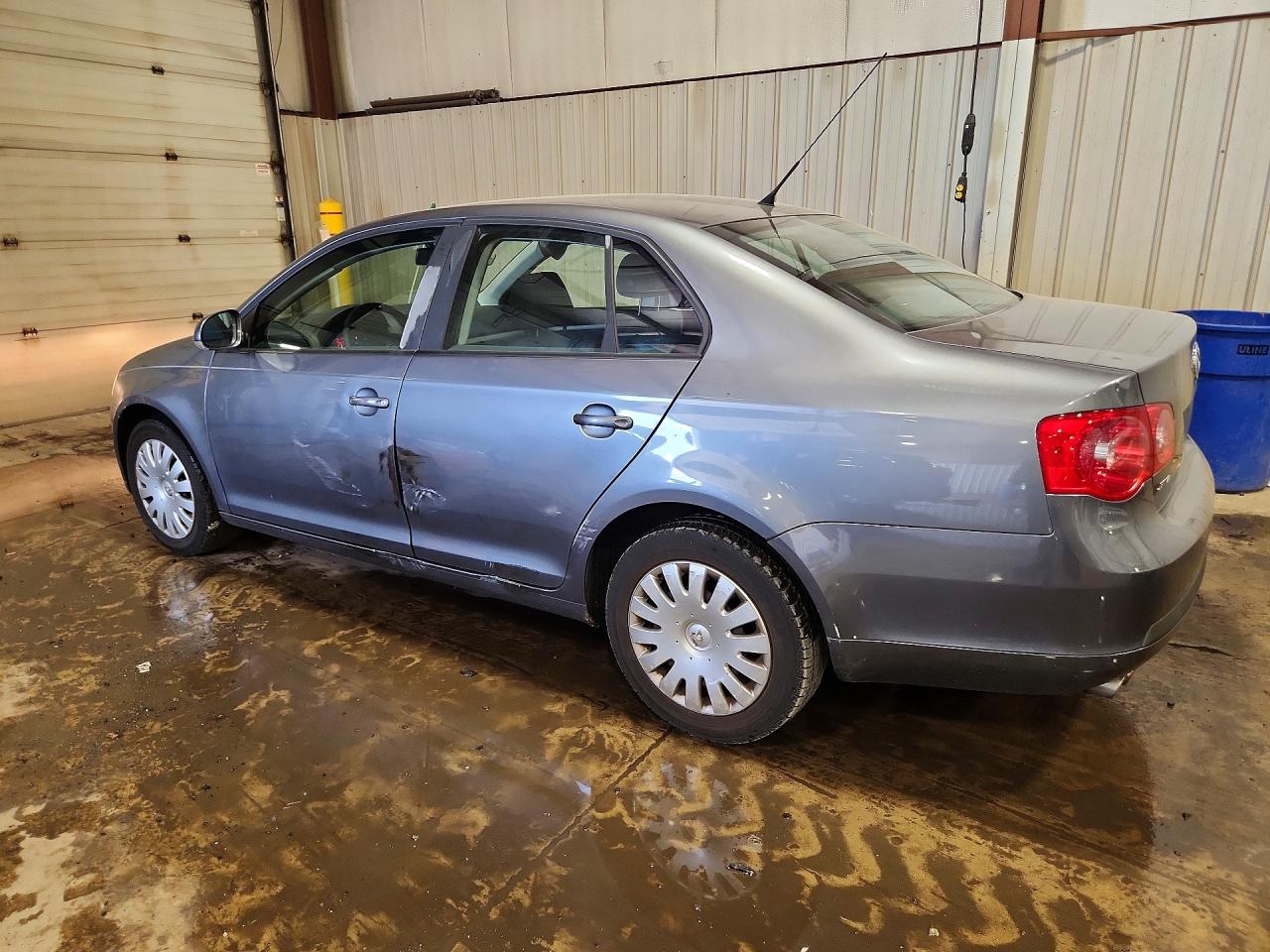 2007 Volkswagen Jetta 2.5 Серебряный vin: 3VWPF71K17M022597