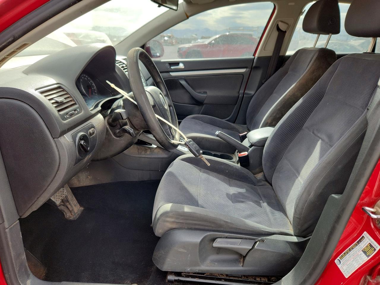 2007 Volkswagen Jetta 2.5 Красный vin: 3VWPF71K87M064555